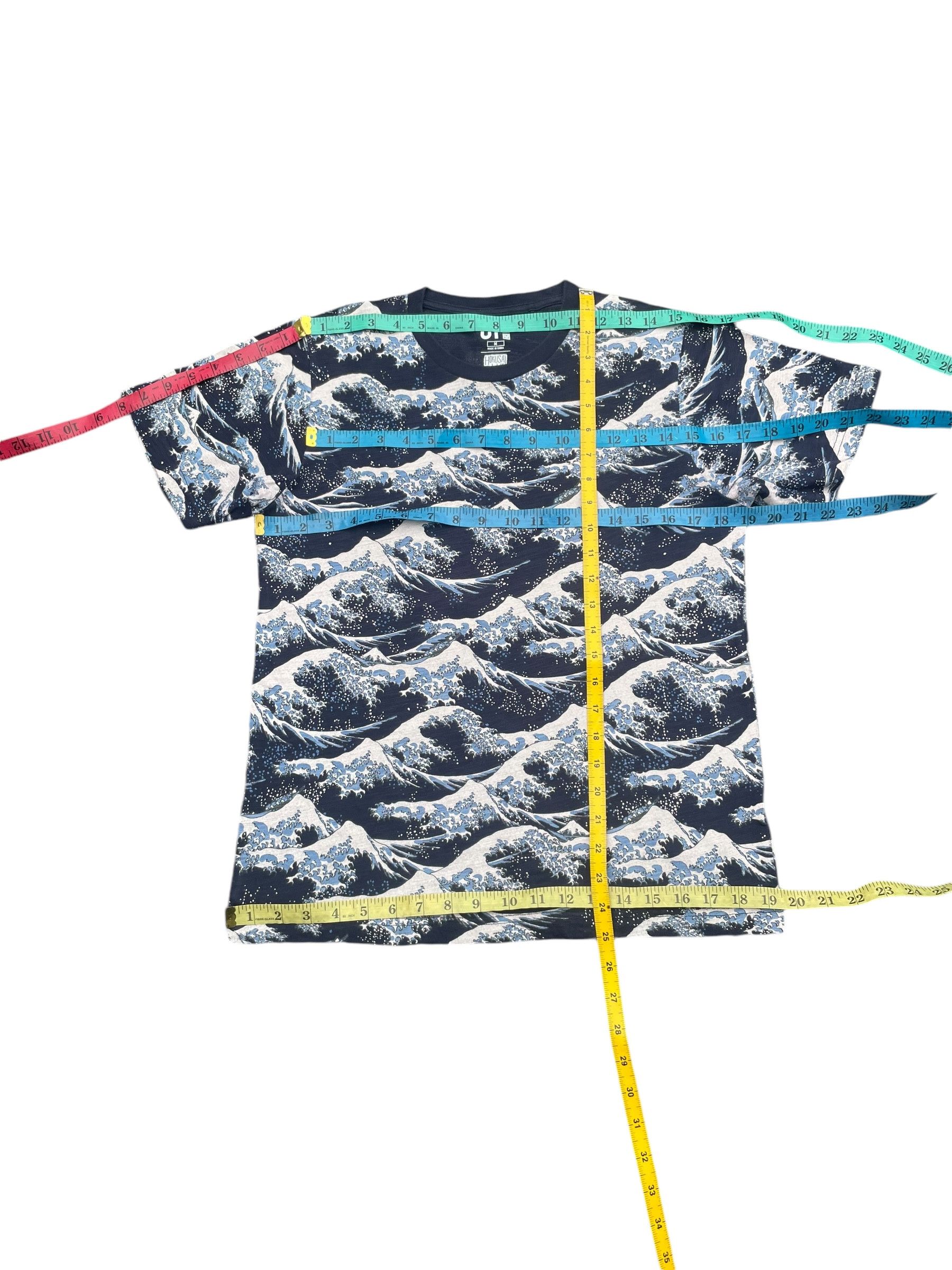 Japanese Brand Hokusai Blue X Uniqlo AOP Tshirt Size US M / EU 48-50 / 2 - 7 Thumbnail