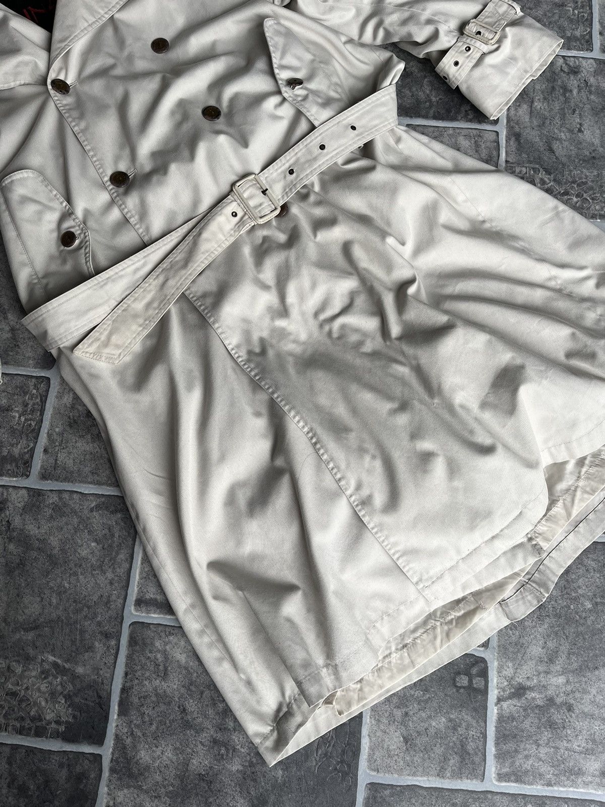Vintage × Yves Saint Laurent Yves Saint Laurent Vintage trench coat Size L / US 10 / IT 46 - 3 Thumbnail