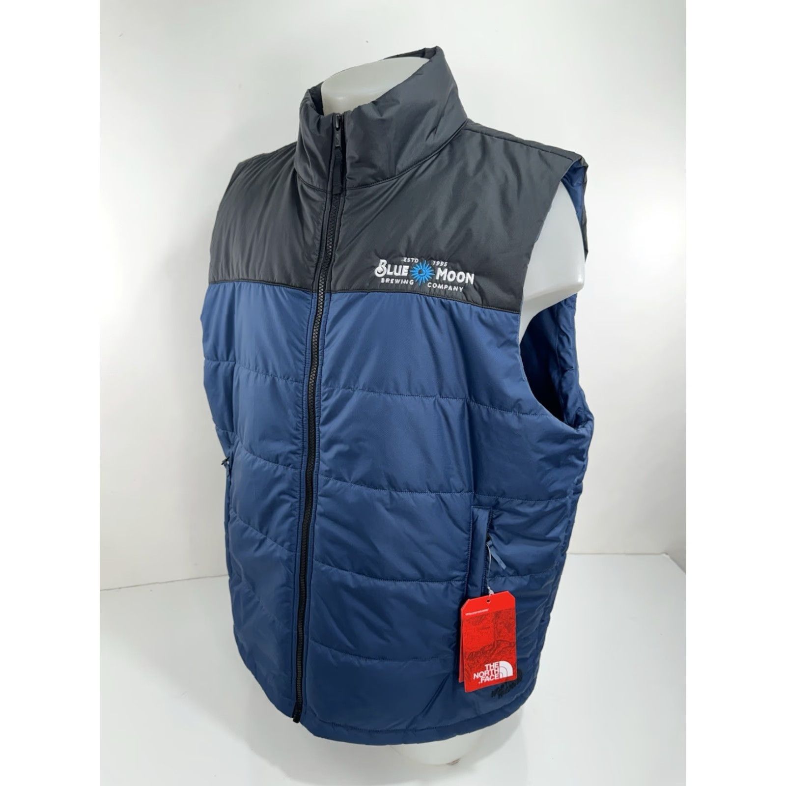The North Face The North Face Blue Moon Brewing Company - Vest - Mens XL - Blue Quilted Full Zip - Recycled Polyester Size US XL / EU 56 / 4 - 2 Thumbnail