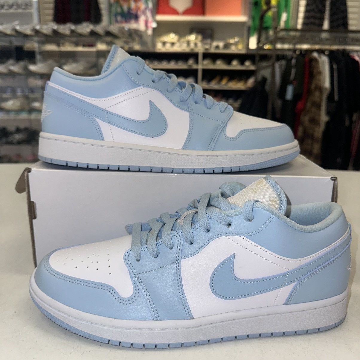 Jordan Brand Size 11.5W (10M) - Nike Retro 1 Low 'White Ice Blue' Size US 11.5 / IT 41.5 - 1 Thumbnail