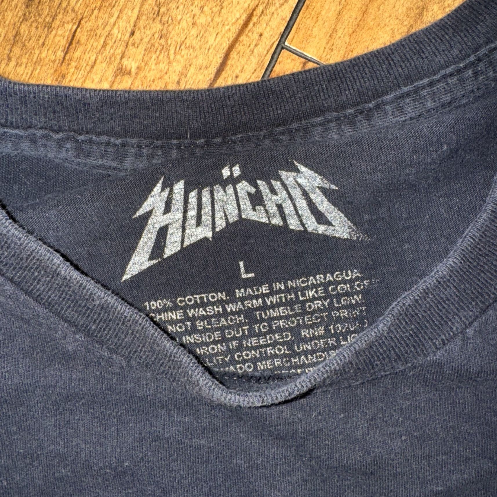 Vintage Migos T-Shirt Black Large Mens Quavo Huncho Five Finger Ring Photograph Rap Tee Size US L / EU 52-54 / 3 - 5 Thumbnail