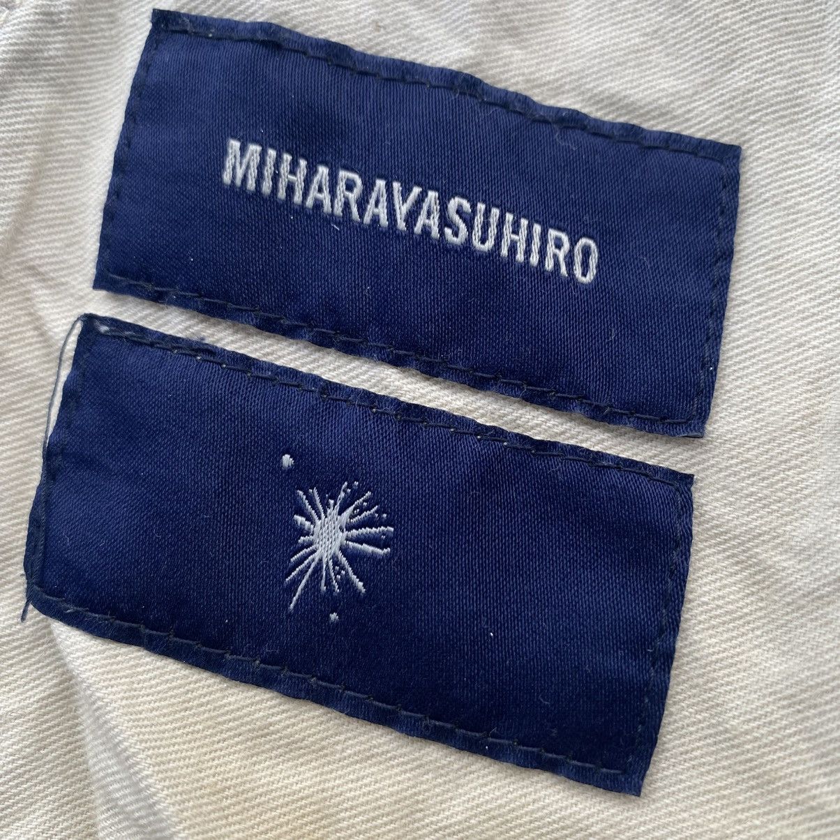 Maison MIHARA YASUHIRO Mihara Yasuhiro Paint Splatter Distressed Decorative Stitch Size US 32 / EU 48 - 15 Thumbnail