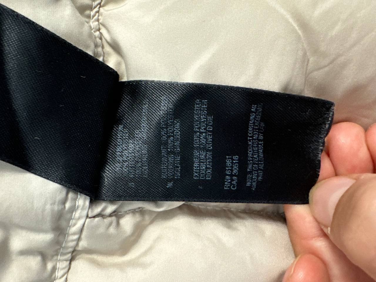 The North Face Vintage The North Face Puffer Vest 700 White Size S Size S / US 4 / IT 40 - 15 Thumbnail