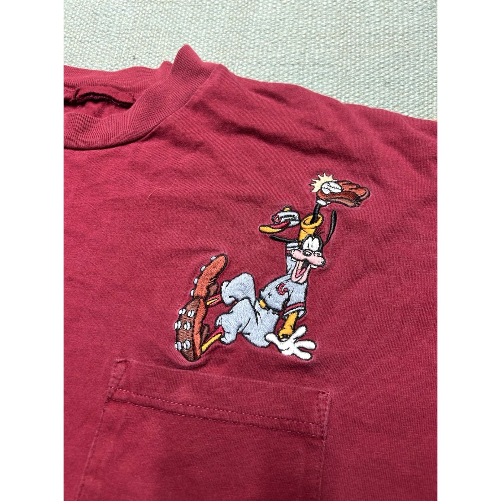 Disney VINTAGE Goofy Disney Cartoon Embroidered Pocket T Shirt Long Sleeve Baseball XL Men Size US XL / EU 56 / 4 - 5 Thumbnail