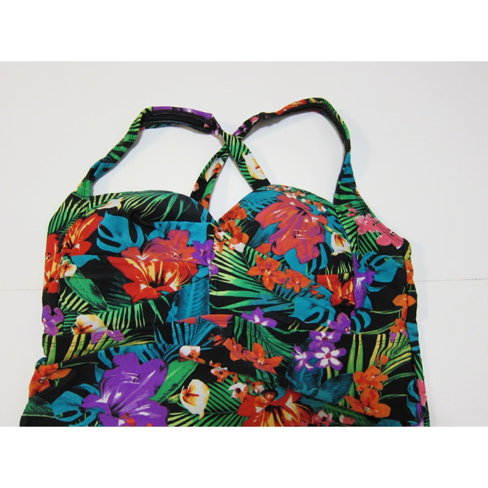 Catalina **Green Red Catalina Floral Ruched Women's One Piece Swimsuit 10** User: Green Red Catalina Floral Ruched Women's One Piece Swimsuit 10 Size ONE SIZE - 3 Thumbnail