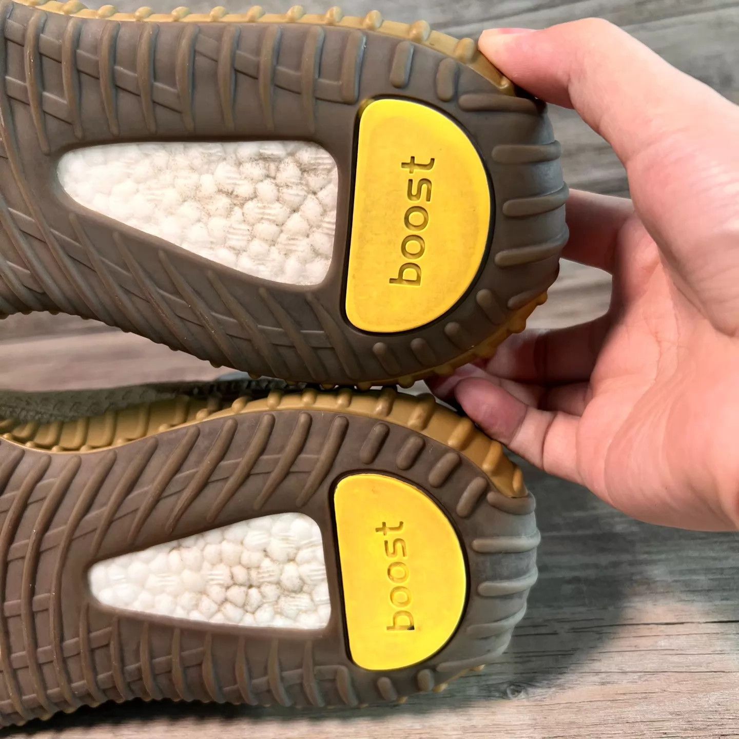 Adidas Adidas Yeezy 350 Earth Brown FX9033 43 97 New Size US 9.5 / EU 42-43 - 7 Thumbnail