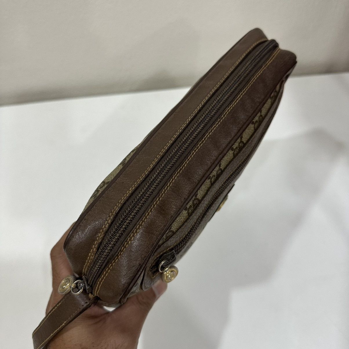 Gucci ‼️YES‼️ GG GUCCI VINTAGE MONOGRAM CLUTCH BAG Size ONE SIZE - 8 Thumbnail