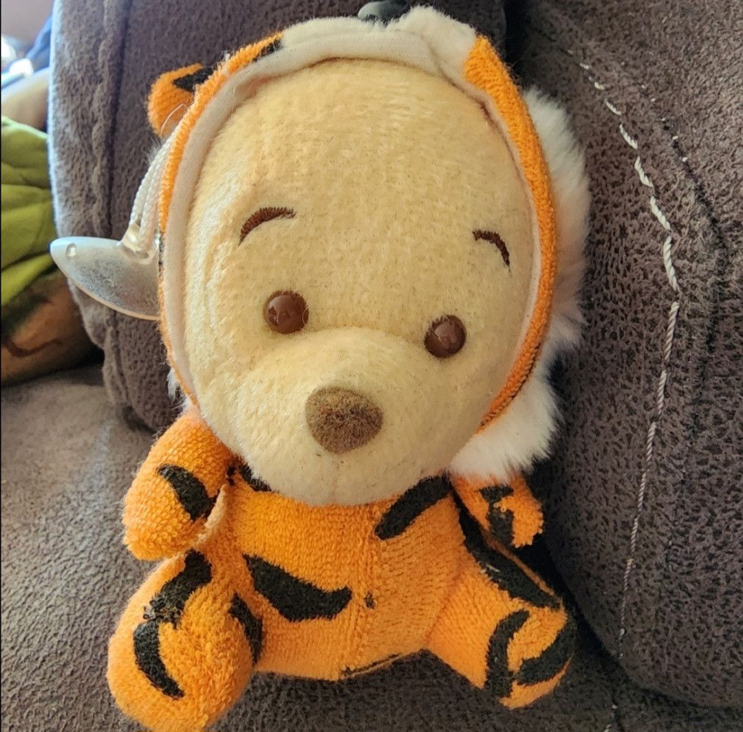 Disney Disney Winnie The Pooh Tiger Plush Window Cling Plush 4.5" Size ONE SIZE - 1 Thumbnail