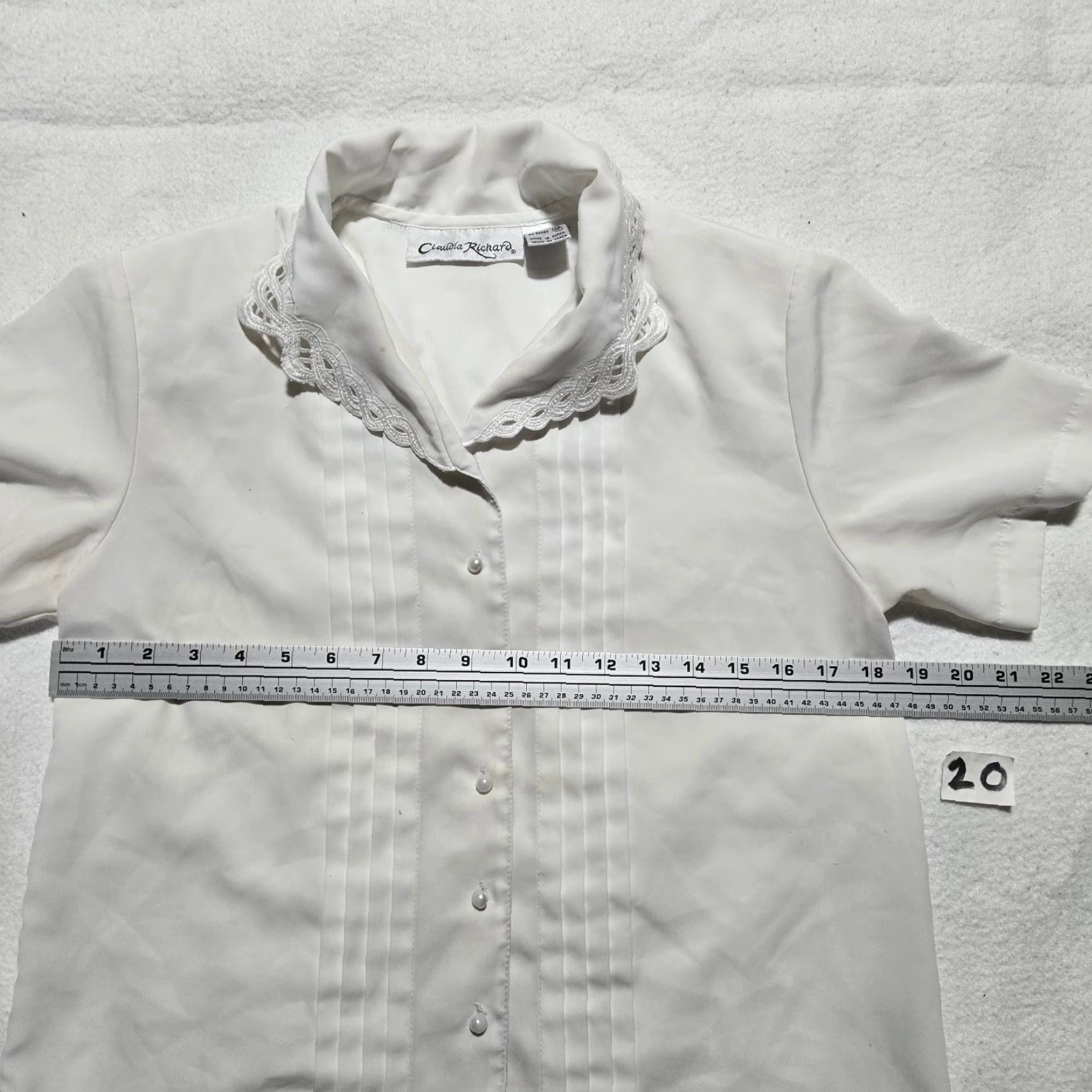 Vintage VINTAGE Claudia Richard Shirt Adult Women Size 4P White Polyester Embroidered Button-Up Short Sleeve 90s Womens Size 27" / US 4 / IT 40 - 4 Thumbnail