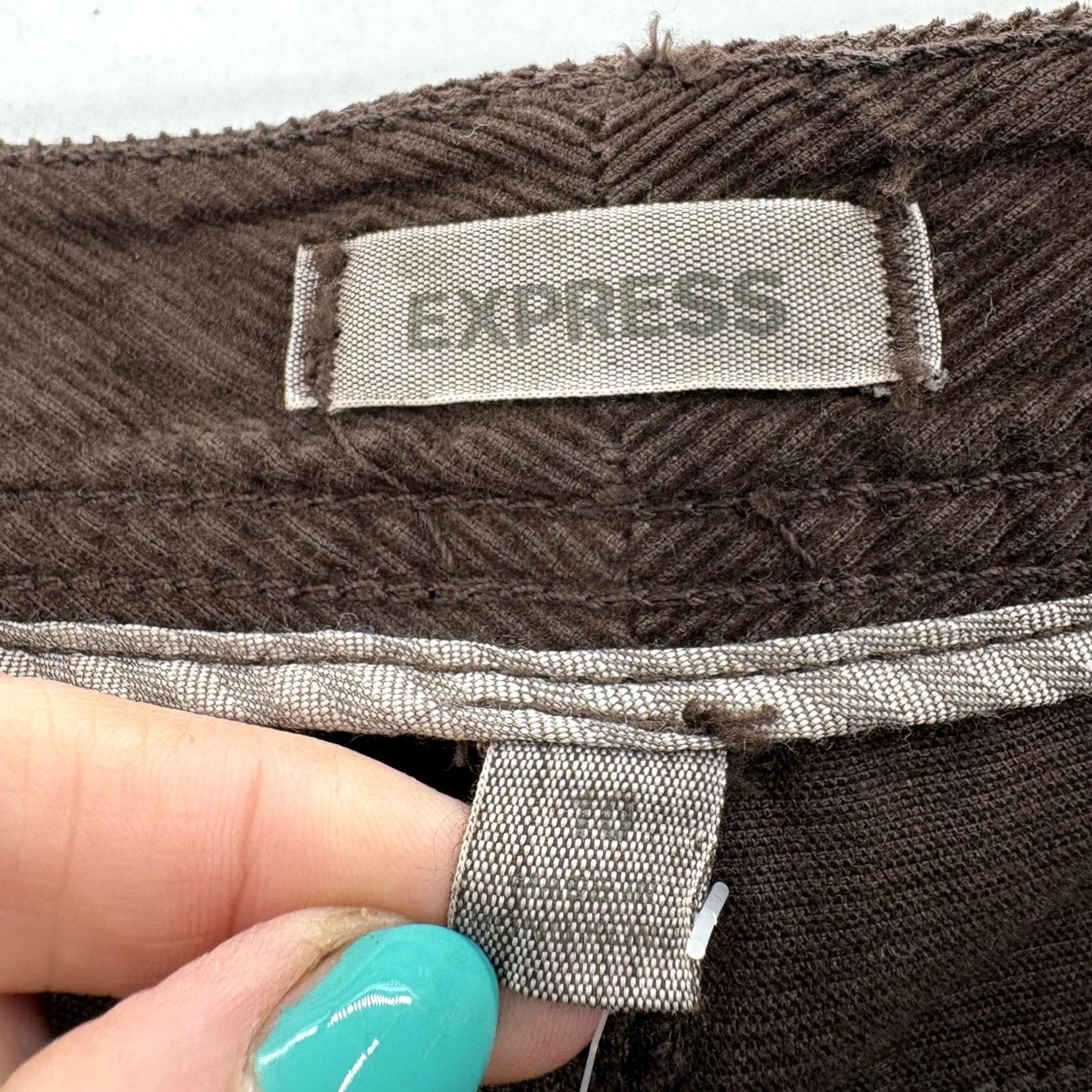 Express VINTAGE Express Sarula Cord Pants Womens 10 Brown Low Rise Flare Corduroy Khakis 90s Womens Size 32" / US 10 / IT 46 - 5 Thumbnail