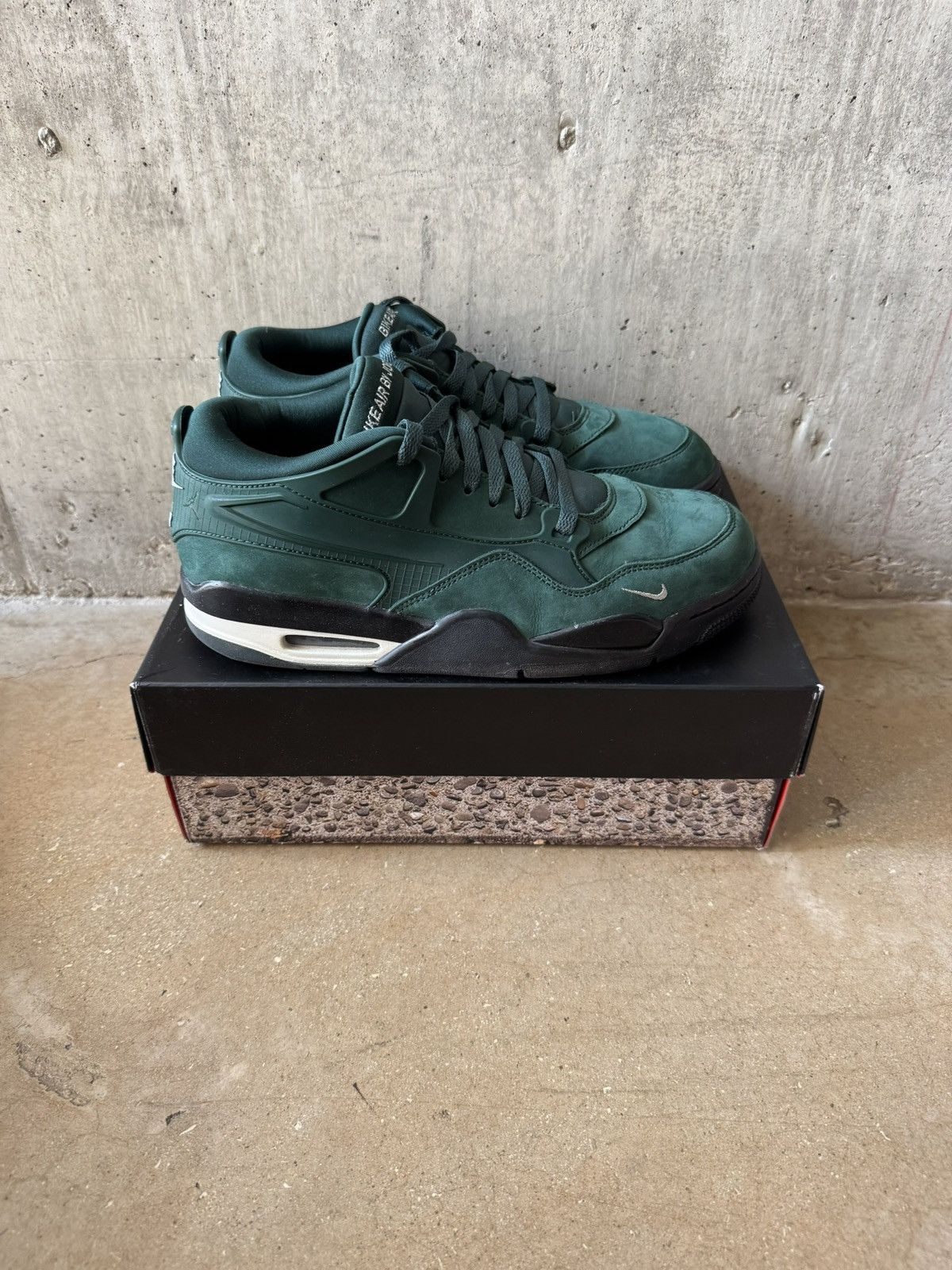 Jordan Brand Jordan 4 RM SP Nigel Sylvester Grandma's Driveway Size US 9 / EU 42 - 2 Thumbnail