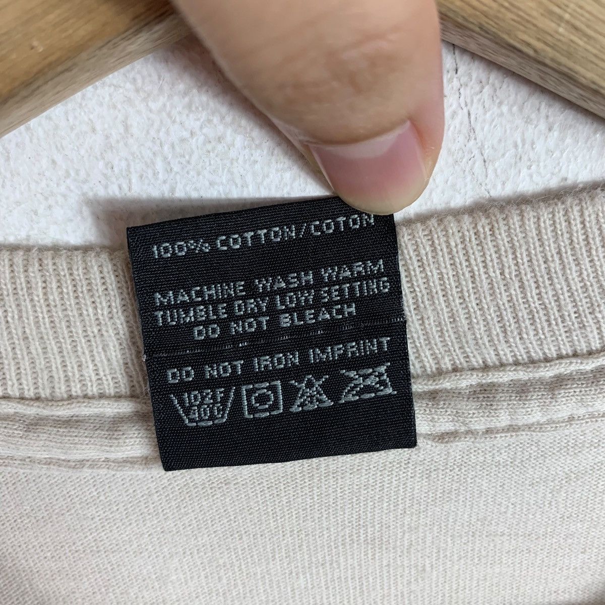 Quiksilver × Vintage Vintage 90s QUIKSILVER Surfing back hit logo tee Size US S / EU 44-46 / 1 - 11 Thumbnail