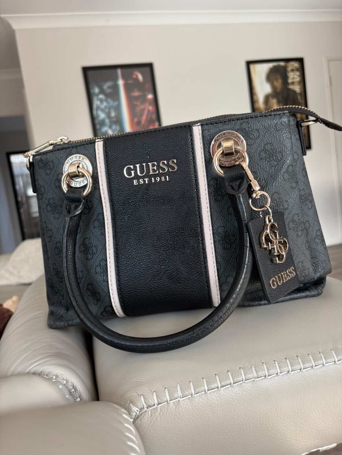 Guess Guess Handbag Size ONE SIZE - 1 Thumbnail