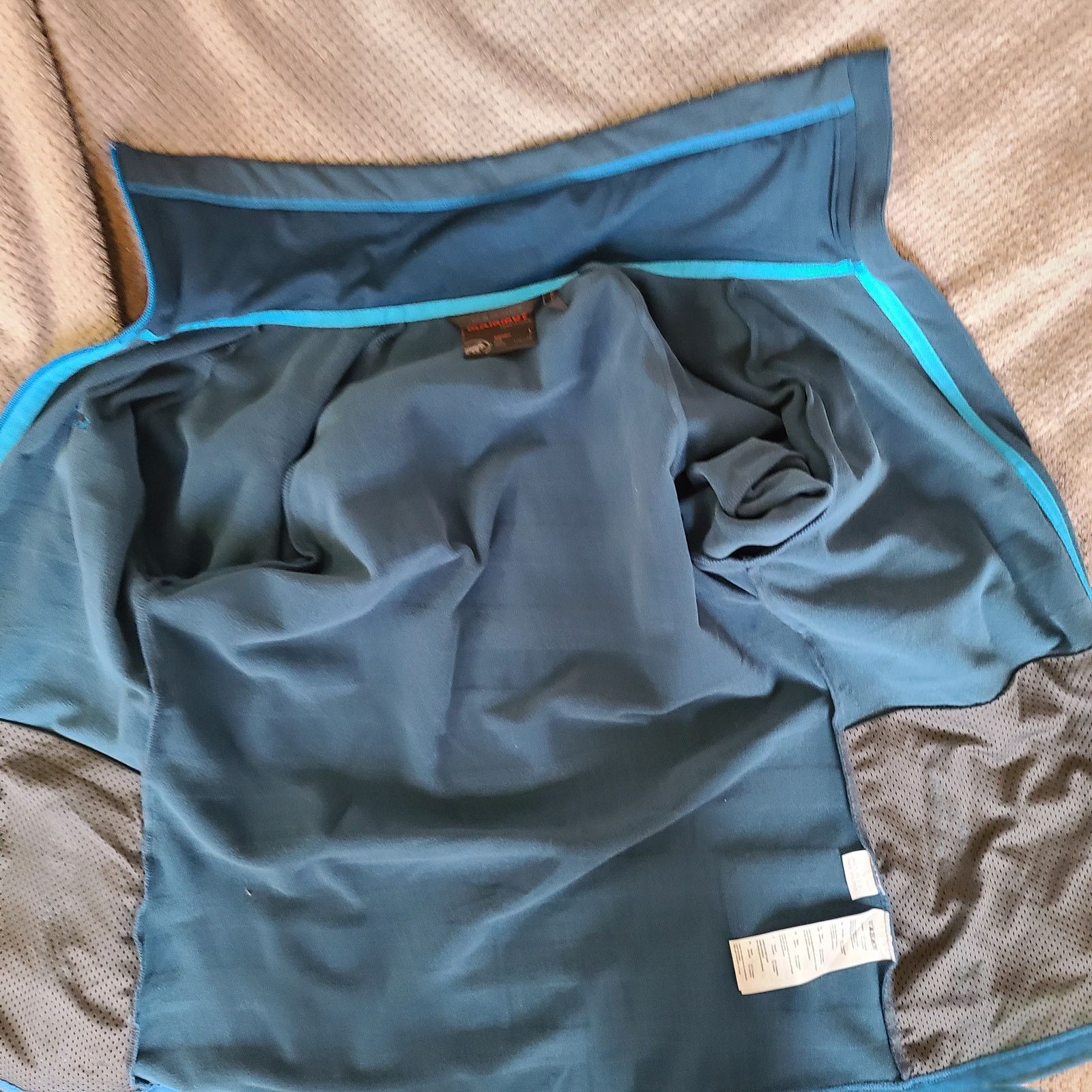 Mammut Mammut Blue & Navy Striped Turtleneck Jacket L, Women's Size L / US 10 / IT 46 - 16 Thumbnail