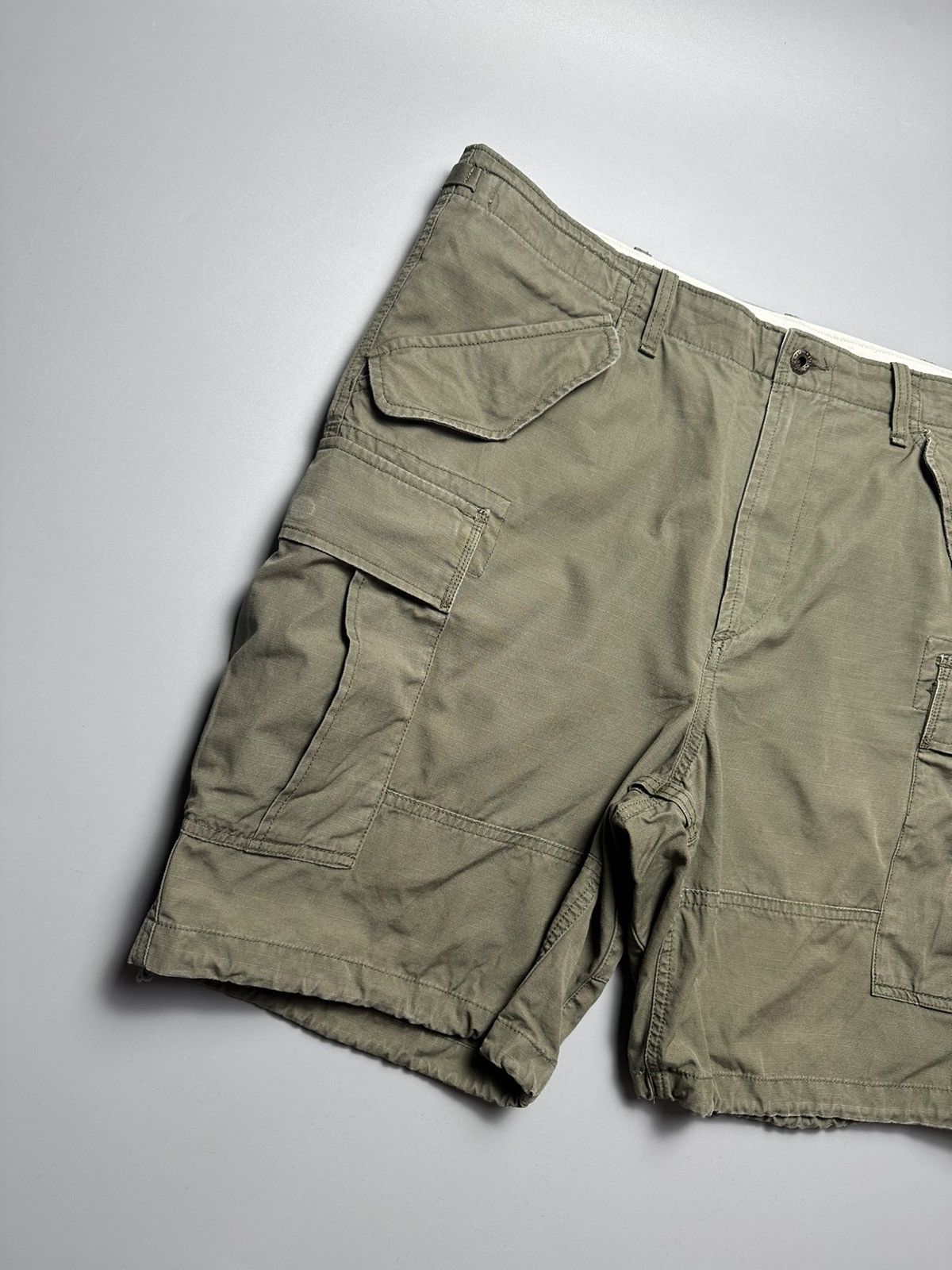 Polo Ralph Lauren Polo Ralph Lauren Utility Ripstop Cargo Shorts size 38 Size US 38 / EU 54 - 4 Thumbnail