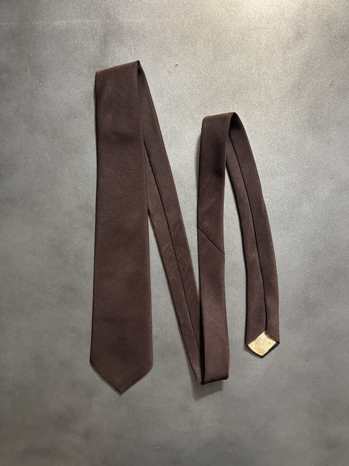 Vintage Vintage Polyester Neck Tie 1970s Necktie Dark Brown Plain Size ONE SIZE - 1 Thumbnail