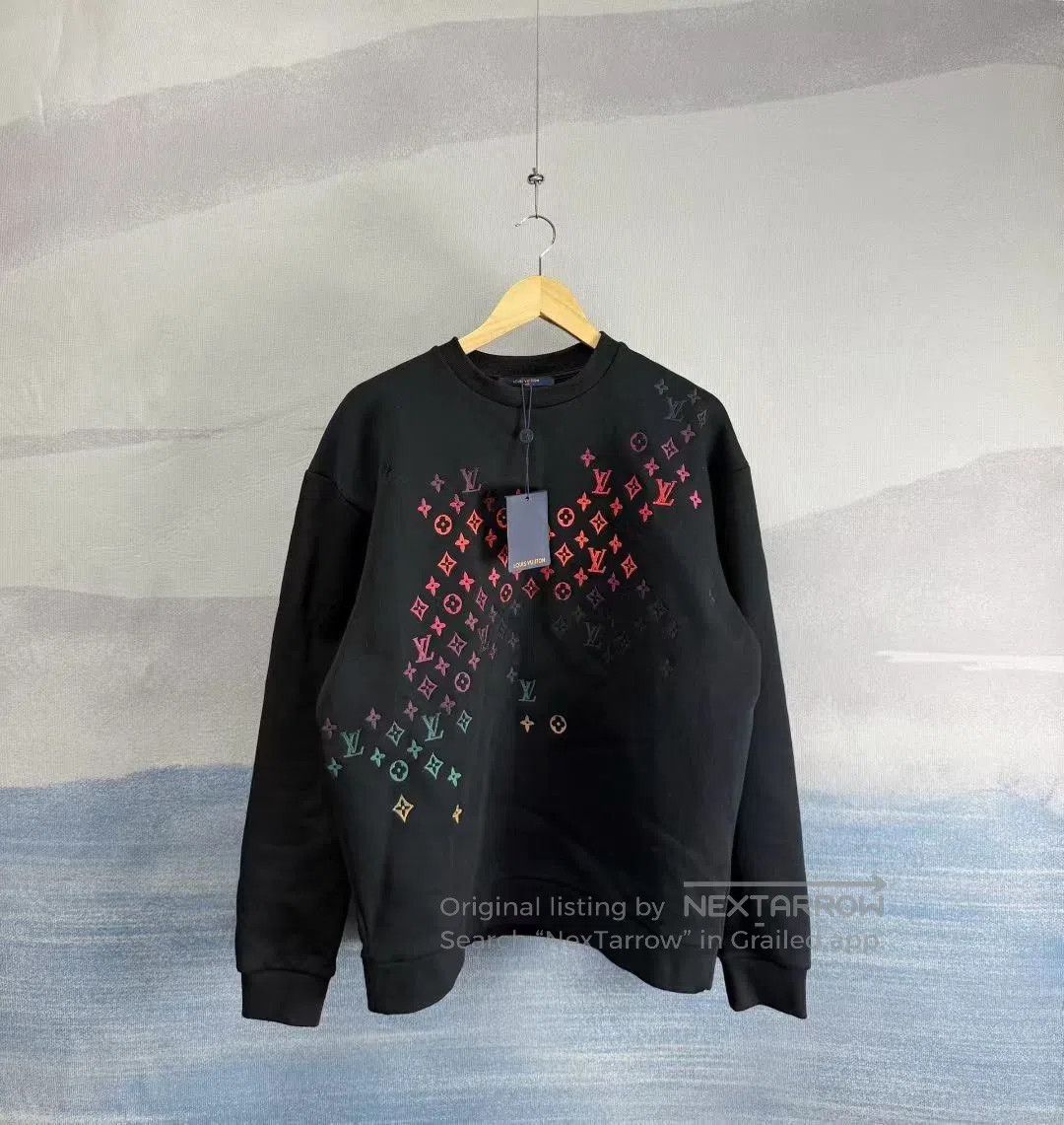 Louis Vuitton Louis Vuitton Black Gradient Embroidered Sweatshirt. Size US L / EU 52-54 / 3 - 1 Thumbnail