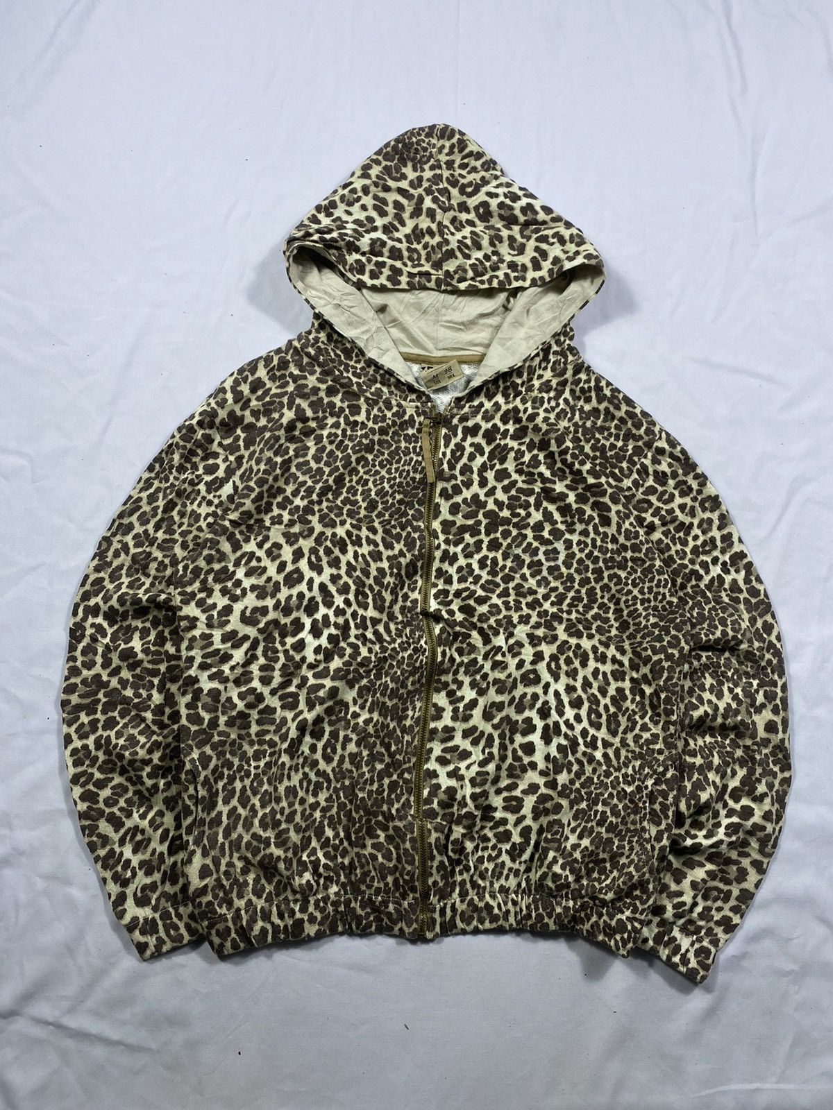 Bershka JAPANESE BSK FAUX ZIP UP CLEOPARD HOODIE LGB STYLE Size US M / EU 48-50 / 2 - 1 Thumbnail