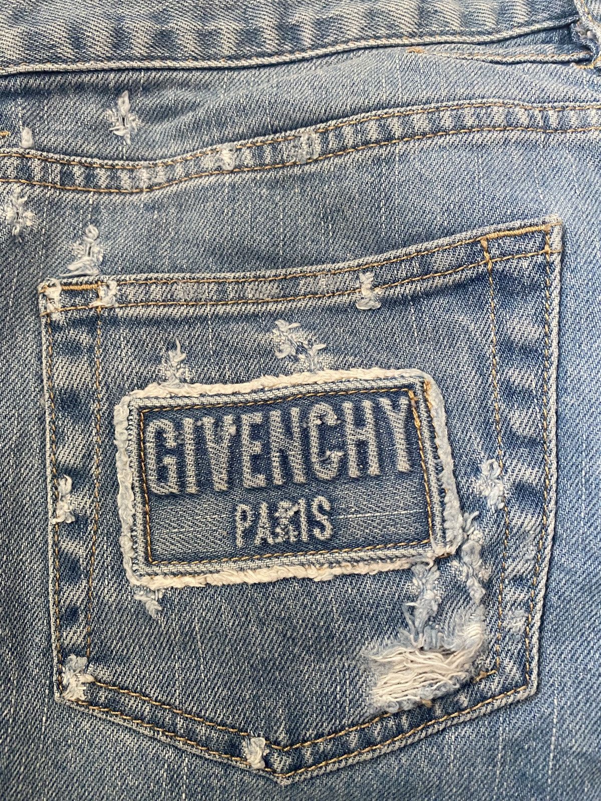 Givenchy Luxury givenchy denim with big logo on pocket Size US 30 / EU 46 - 6 Thumbnail