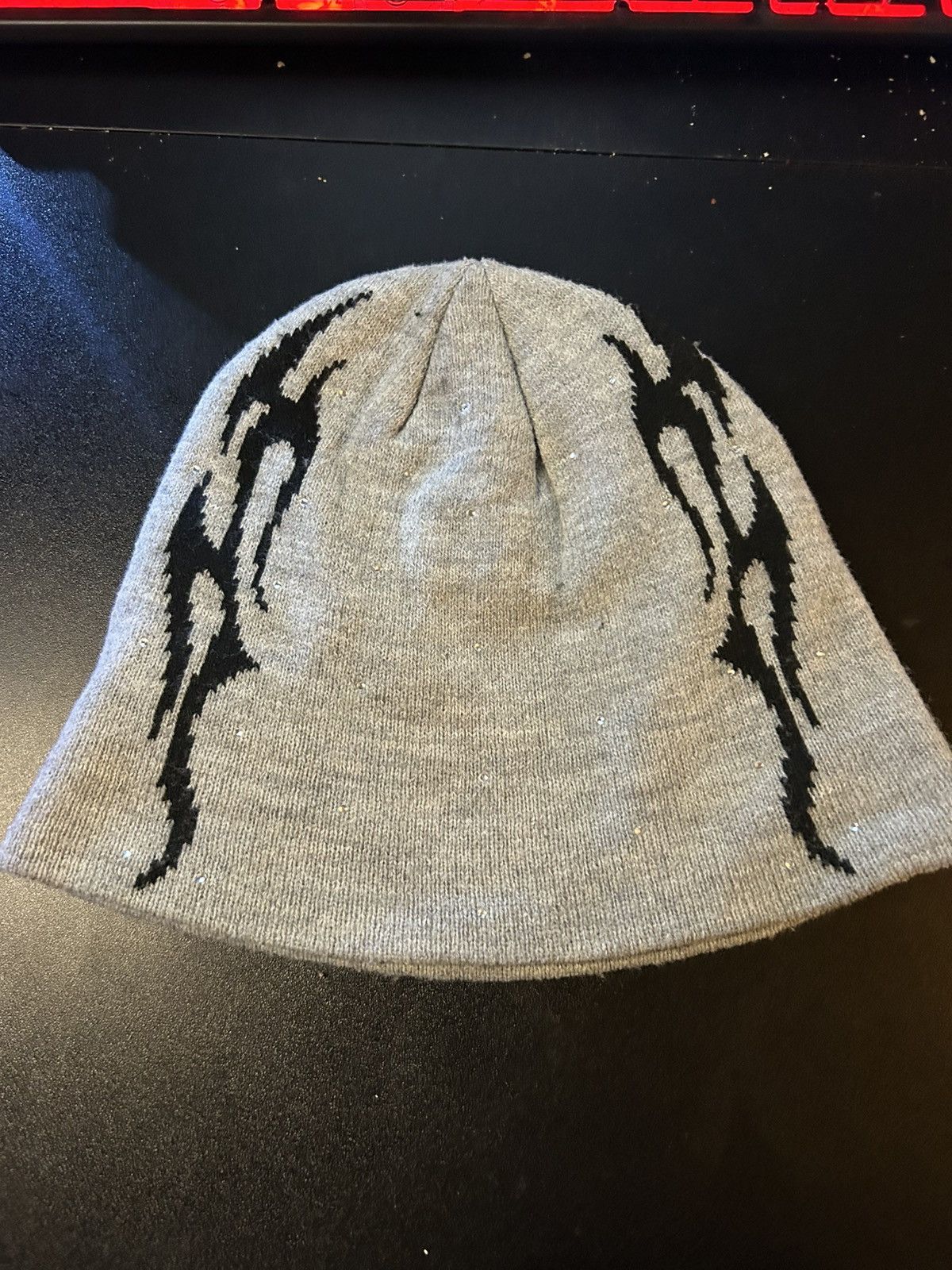 HELLSTAR Hellstar Flame Beanie 'Grey' Size ONE SIZE - 2 Thumbnail