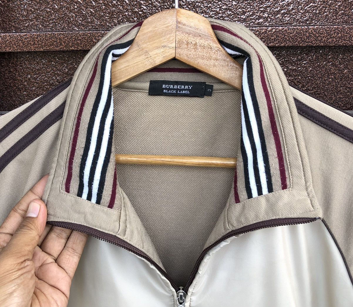 Burberry Burberry Black Label Track Jacket Embroidery Logo Size US M / EU 48-50 / 2 - 15 Thumbnail