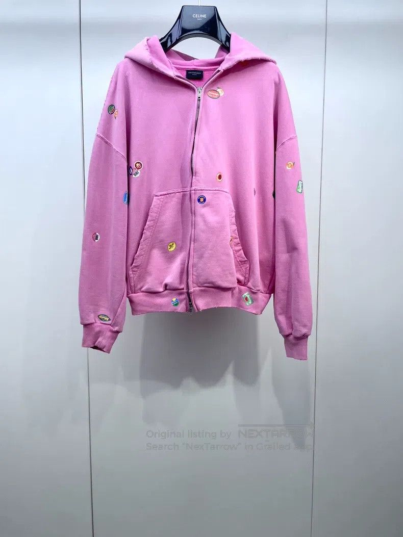 Balenciaga Balenciaga Pink sticker print long-sleeve hoodie Size US S / EU 44-46 / 1 - 1 Thumbnail