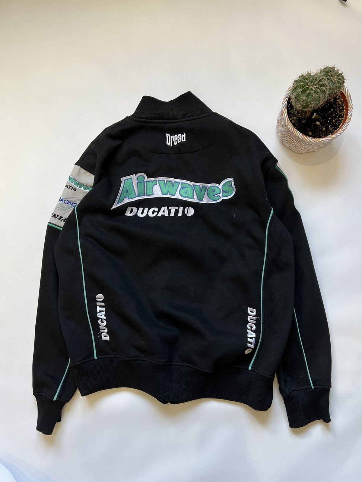 Ducati Ducati Airwaves Racing Zip Sweatshirt F-1 Size US XL / EU 56 / 4 - 1 Thumbnail