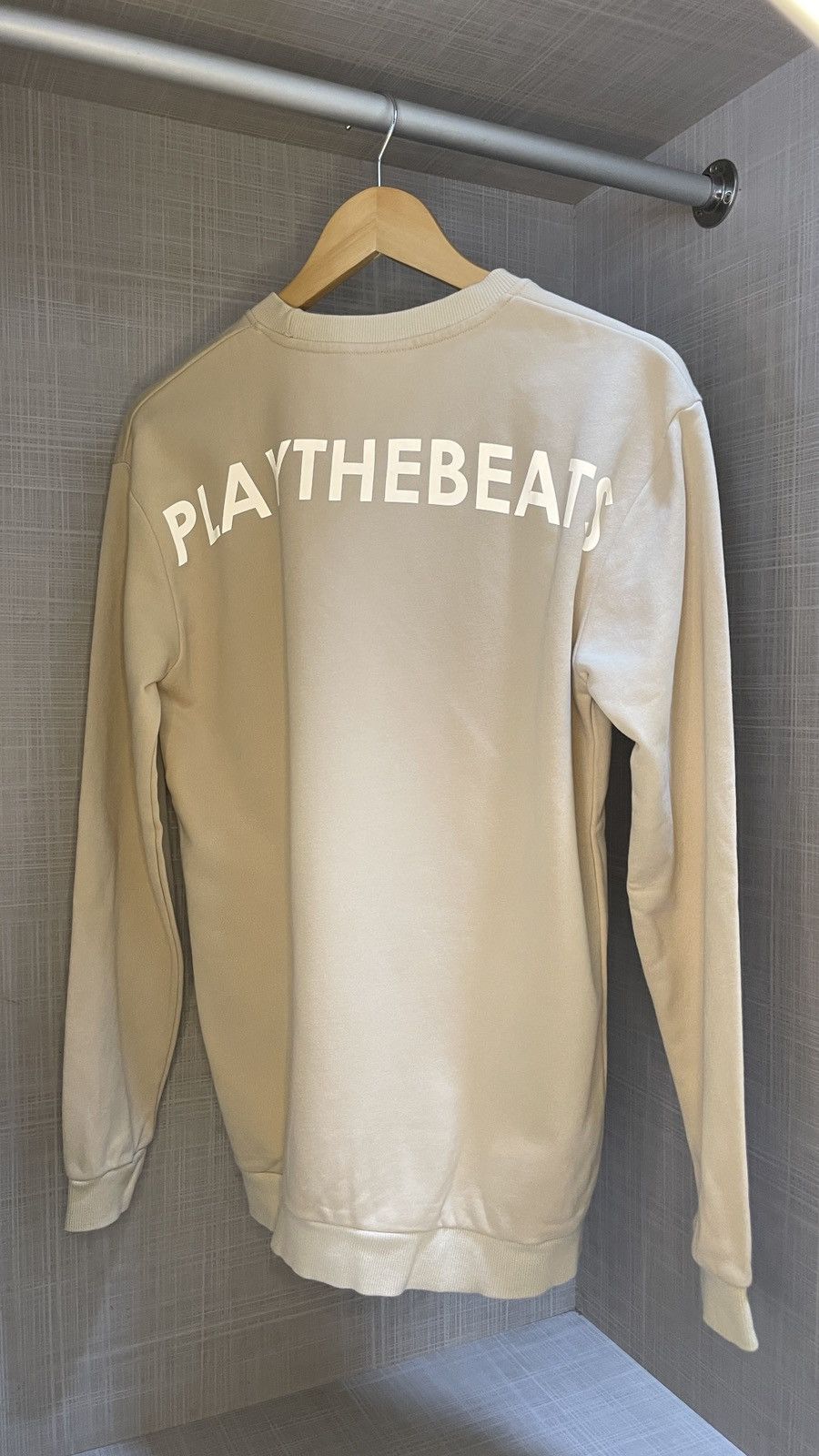 Other DRUM sweatshirt!! Size US S / EU 44-46 / 1 - 6 Thumbnail