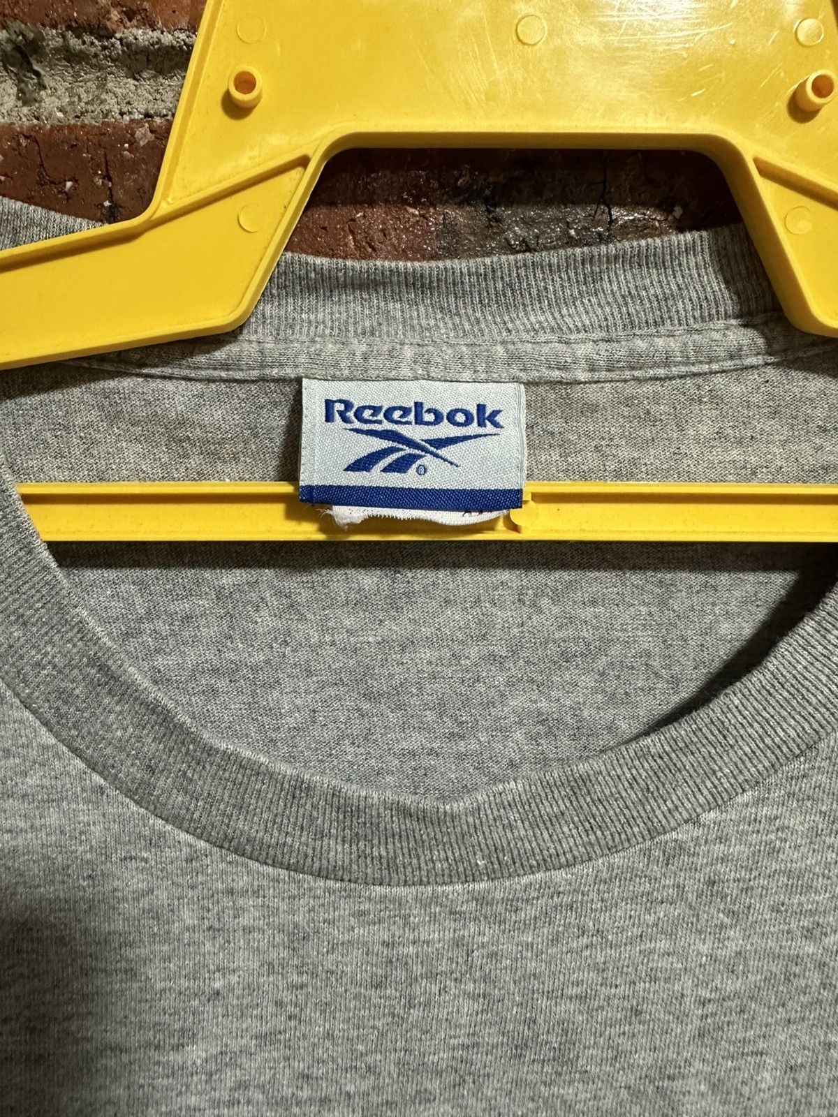 Reebok × Vintage Vintage Reebok Faded Tee Size US XL / EU 56 / 4 - 4 Thumbnail