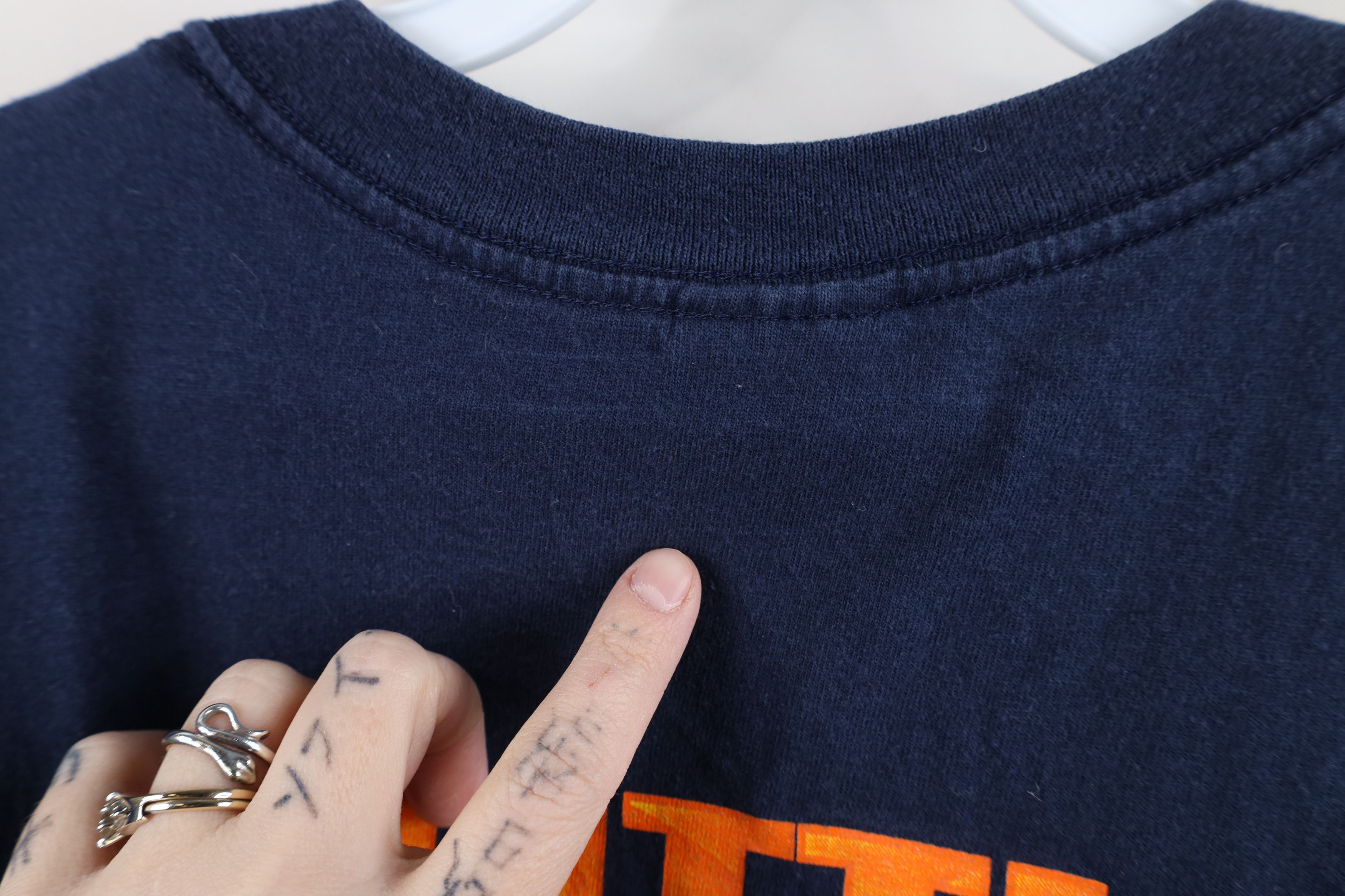 Vintage Vintage Y2K Streetwear Spell Out Hell Michigan T-Shirt Blue Size US L / EU 52-54 / 3 - 9 Thumbnail