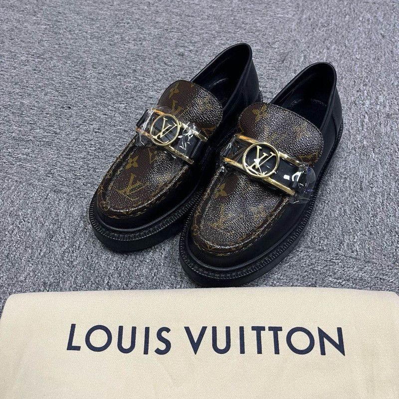 Louis Vuitton Louis Vuitton Academy Stylish Comfortable Loafers 0079 Size US 6 / IT 36 - 1 Thumbnail