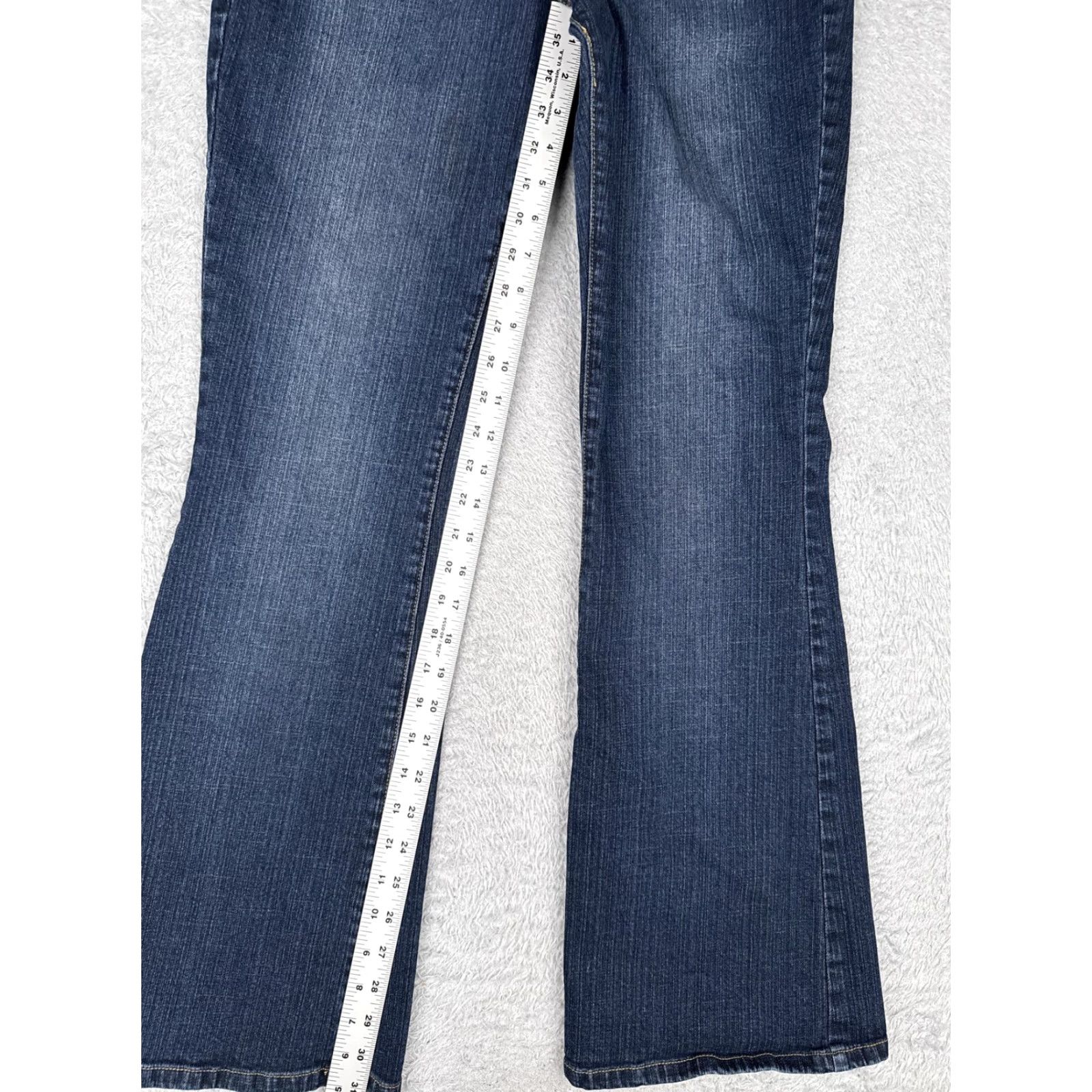 Vintage VINTAGE LA Blues Melrose Jeans Women 8 Blue Bootcut Denim Mid Rise 30x31 Blue Jeans Womens Mid Rise Bootcut 30 31 United States Size 30" / US 8 / IT 44 - 7 Thumbnail