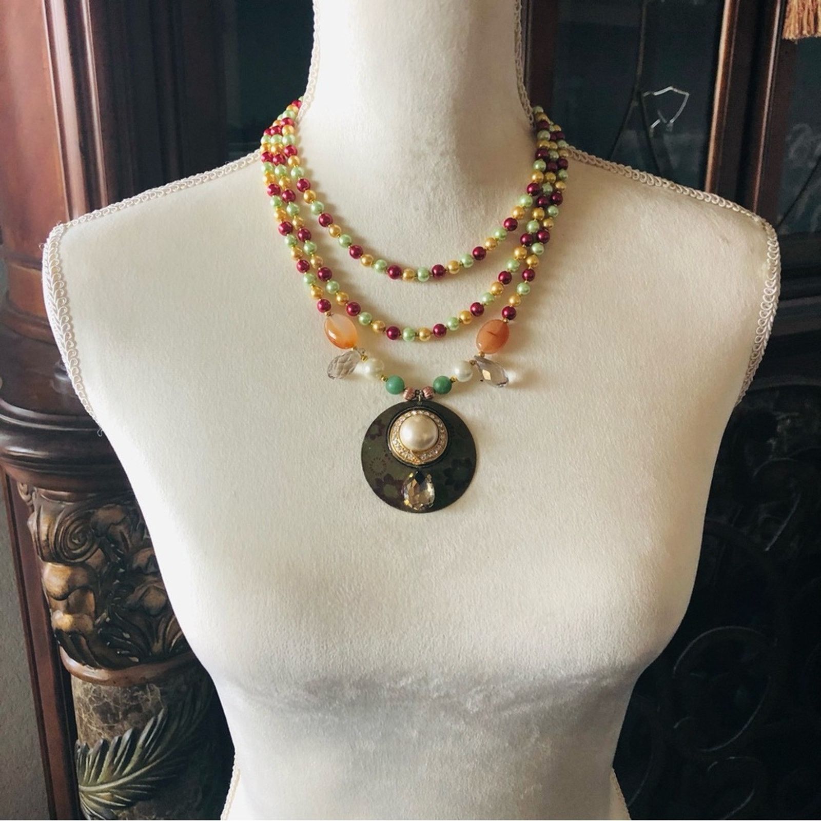 Handmade Handcrafted repurpose large amulet pendant Pearl necklace Size ONE SIZE - 5 Thumbnail