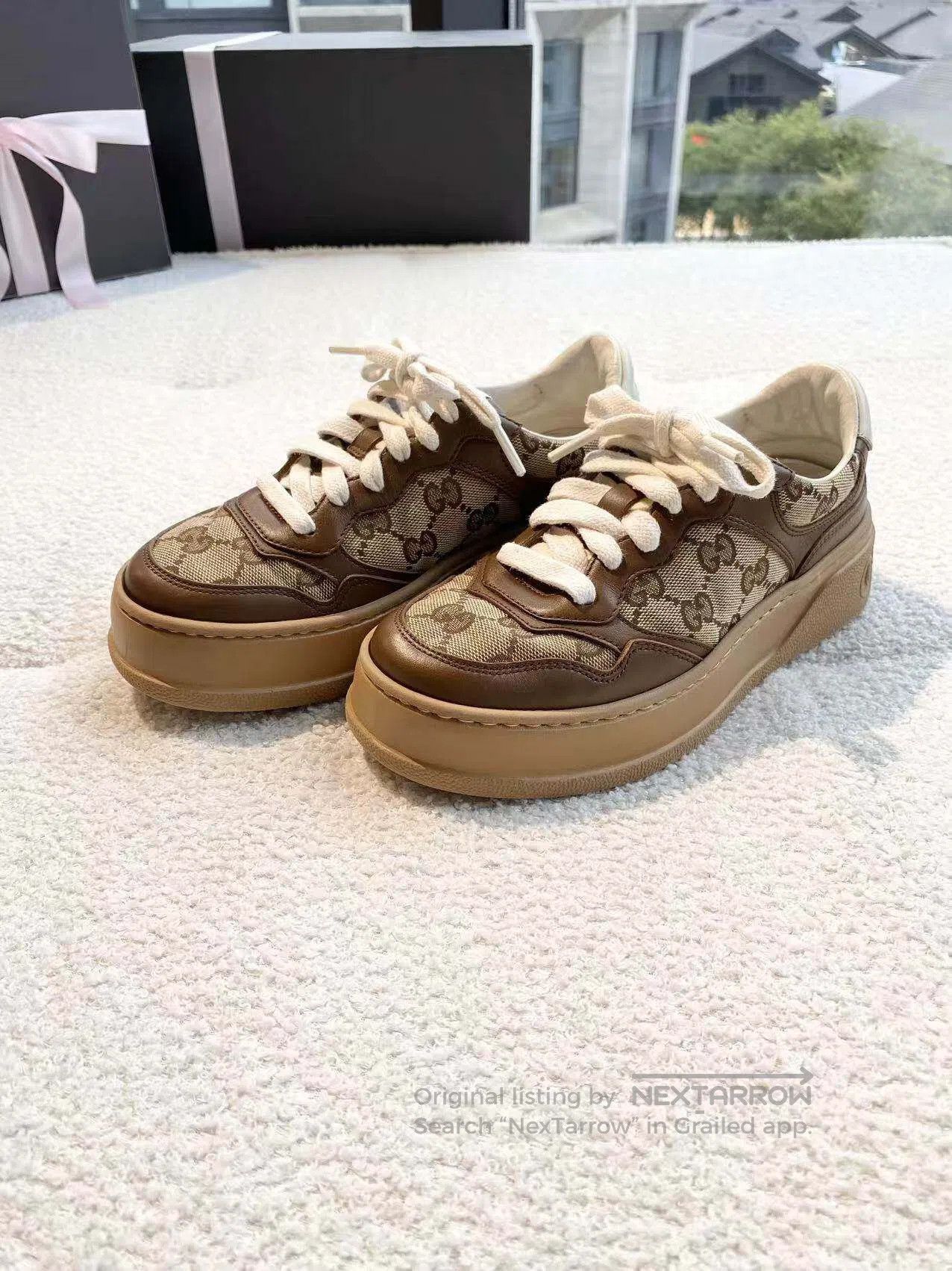 Gucci Guicci Old flower biscuit shoes| Size US 5 / IT 35 - 1 Thumbnail