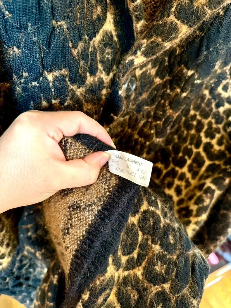 Saint Laurent Paris Saint Laurent Paris 20fw catwalk leopard knit cardigan coa Size US M / EU 48-50 / 2 - 6 Thumbnail