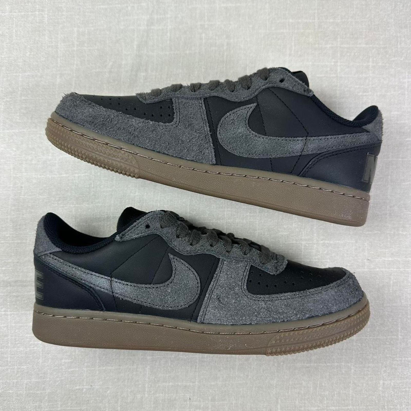🐗 Nike Terminator Low Medium Ash 7W