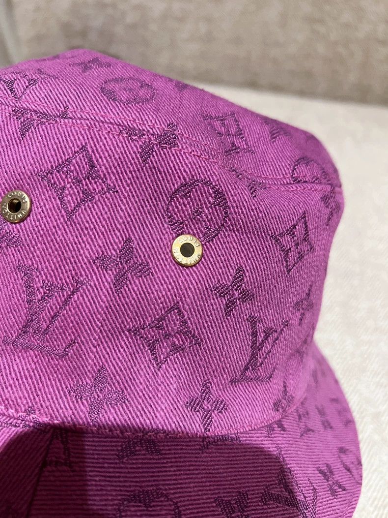 Louis Vuitton Louis Vuitton Cowboy Fisherman Hat 2503-Nextarrow Size ONE SIZE - 6 Thumbnail