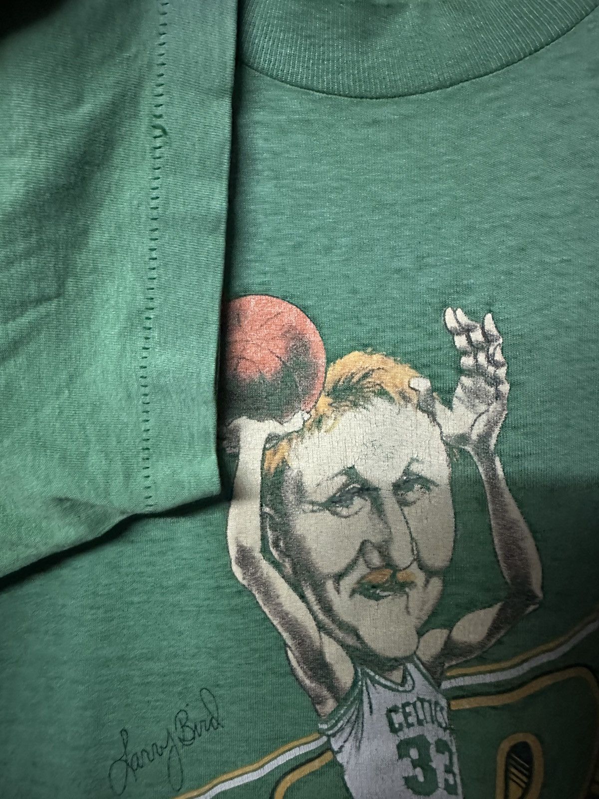 NBA × Vintage Vintage 80s Nba Larry Bird Distressed Single Stitch Tee Size US L / EU 52-54 / 3 - 7 Thumbnail