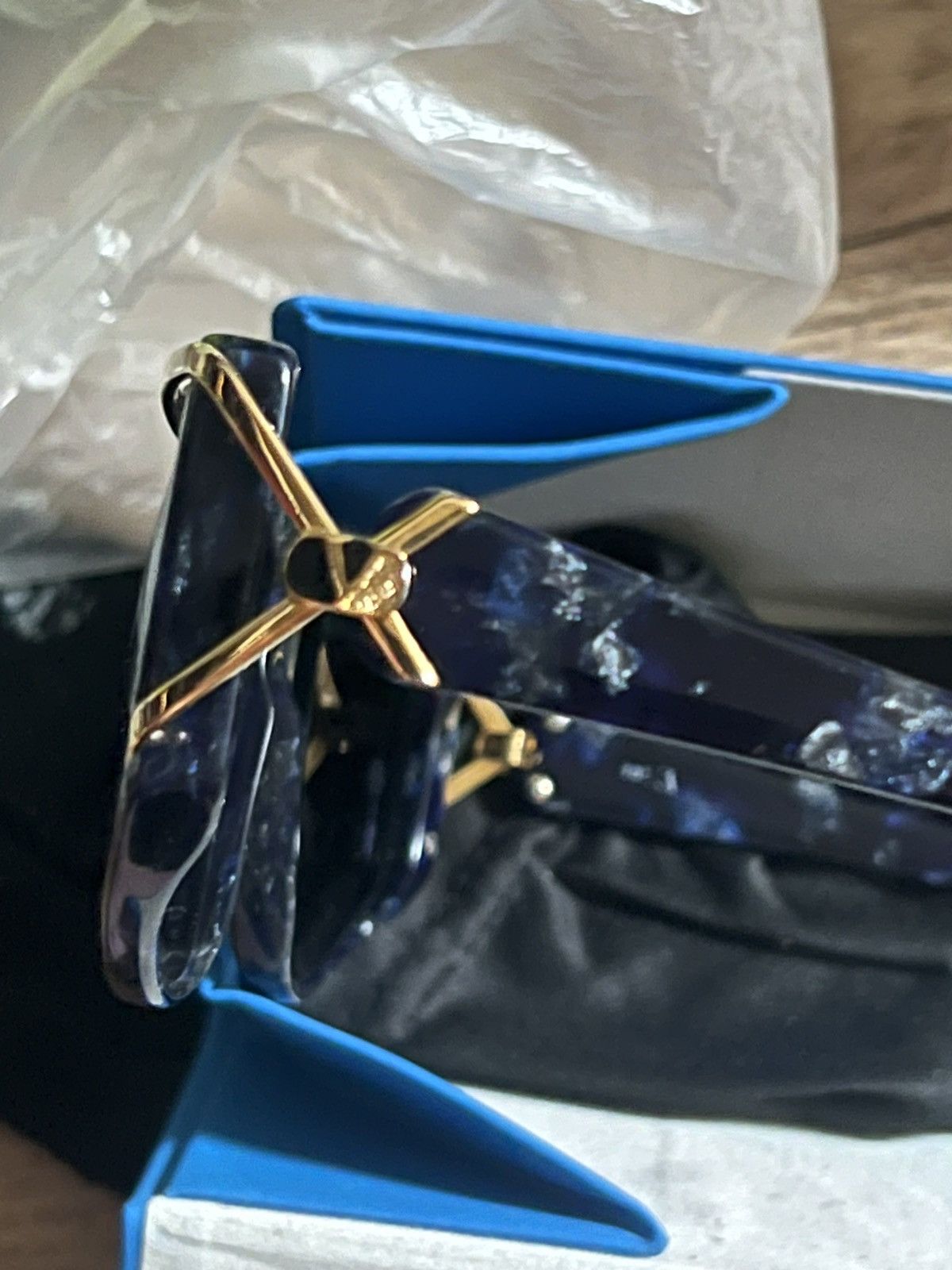 Valentino Valentino Vintage Big Frame Sunglasses Size ONE SIZE - 10 Thumbnail
