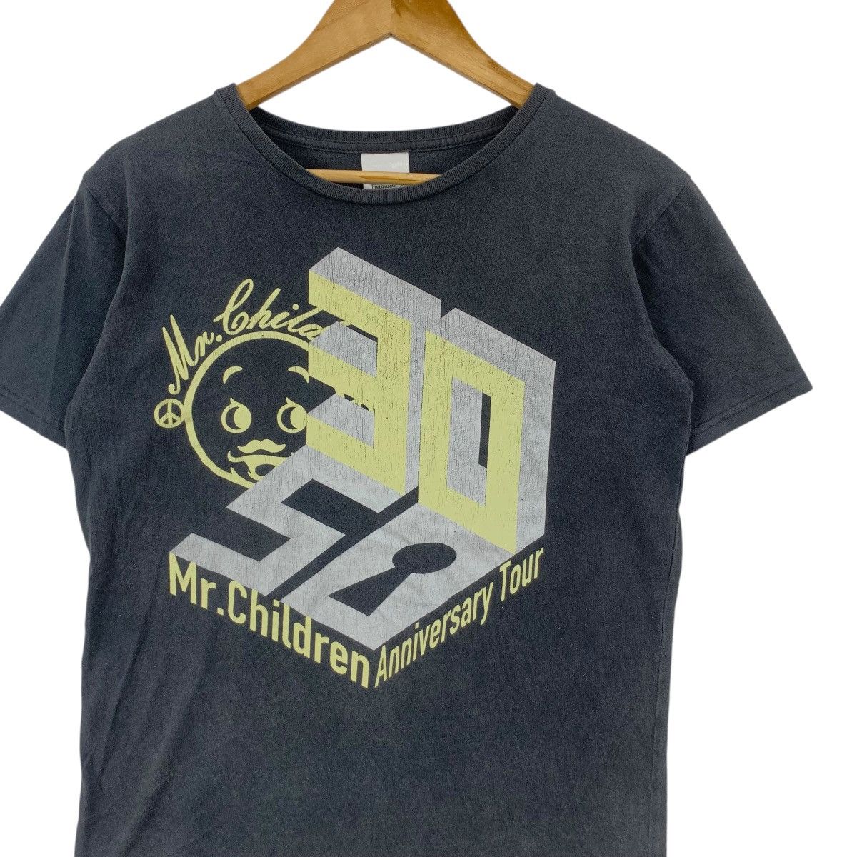 Band Tees MR. CHILDREN JAPAN BAND 30th Anniversary Tee Shirt Top Tour Size S / US 4 / IT 40 - 5 Thumbnail