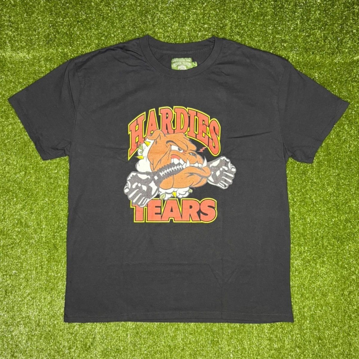 DENIM TEARS Denim Tears Black Hardies Tears Bulldog T-Shirt Size US S / EU 44-46 / 1 - 1 Thumbnail