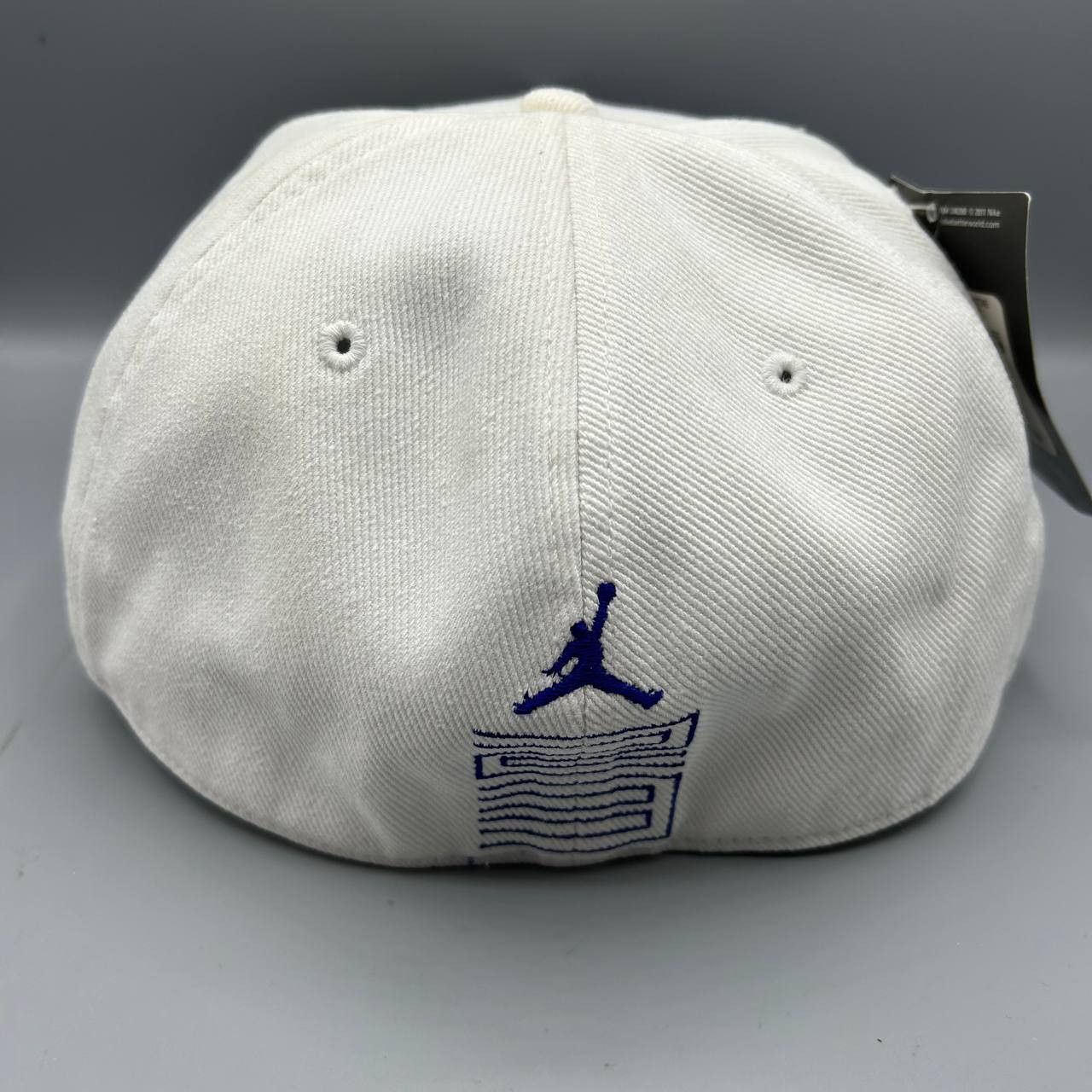 Jordan Brand Air Jordan J11 Hat Men 7 3/8 White Black Fitted Cap New Size ONE SIZE - 8 Thumbnail