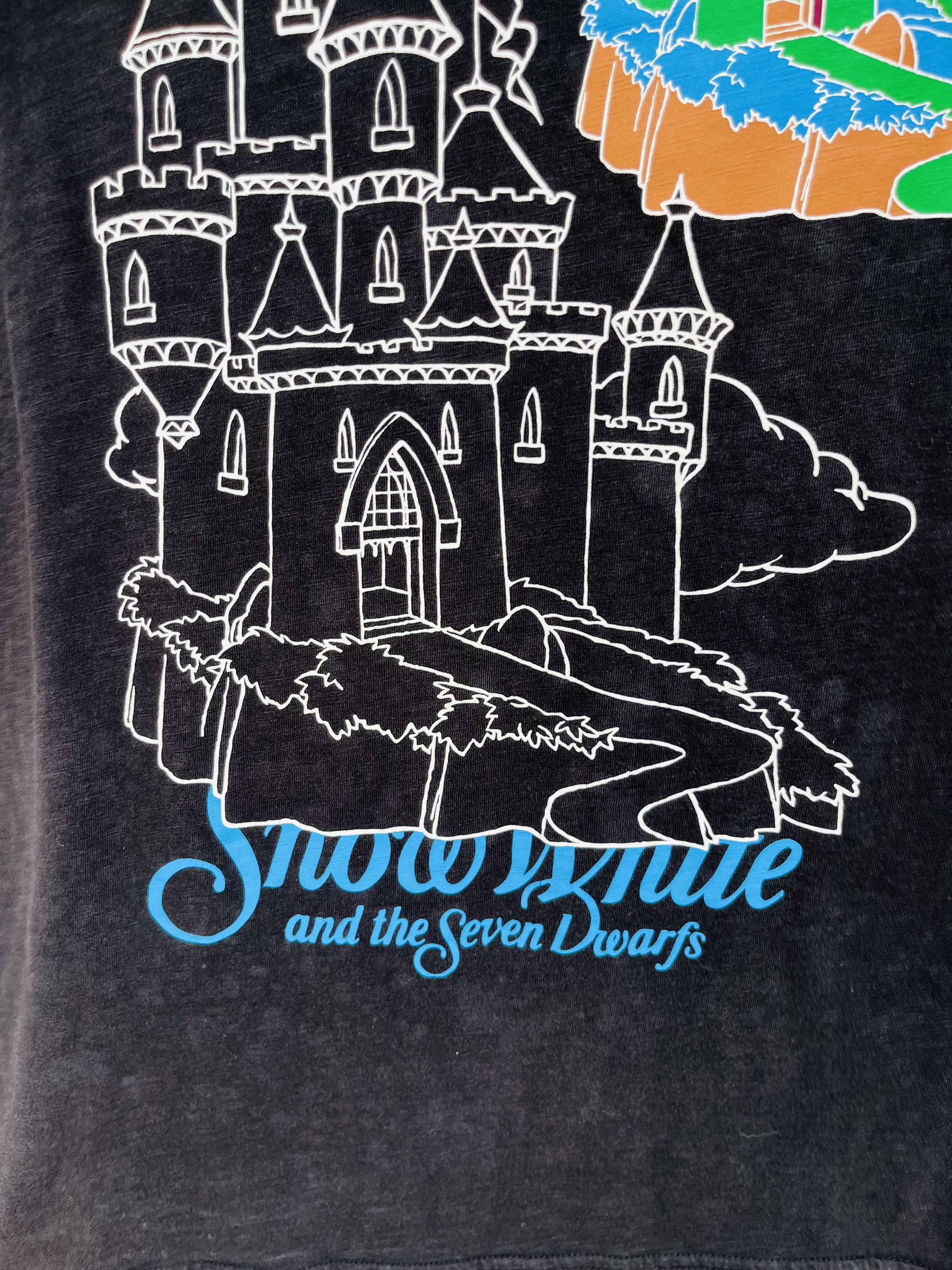 Japanese Brand Vintage Undercover Crossover Snow White Movie shirt Size US M / EU 48-50 / 2 - 6 Thumbnail