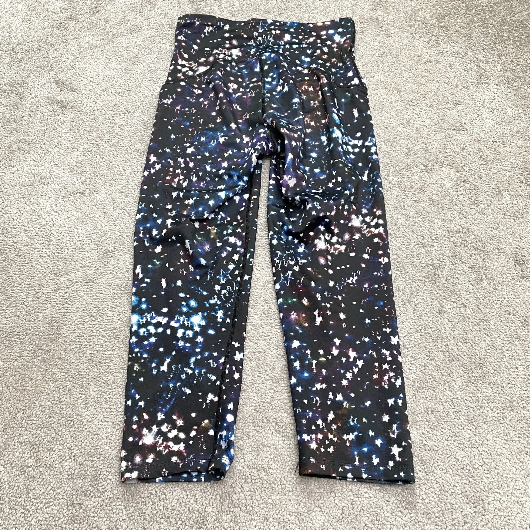 Spanx Spanx By Sara Blakely Cropped Compression Leggings Womens Small Multi Galaxy Gym Size 28" / US 6 / IT 42 - 2 Thumbnail