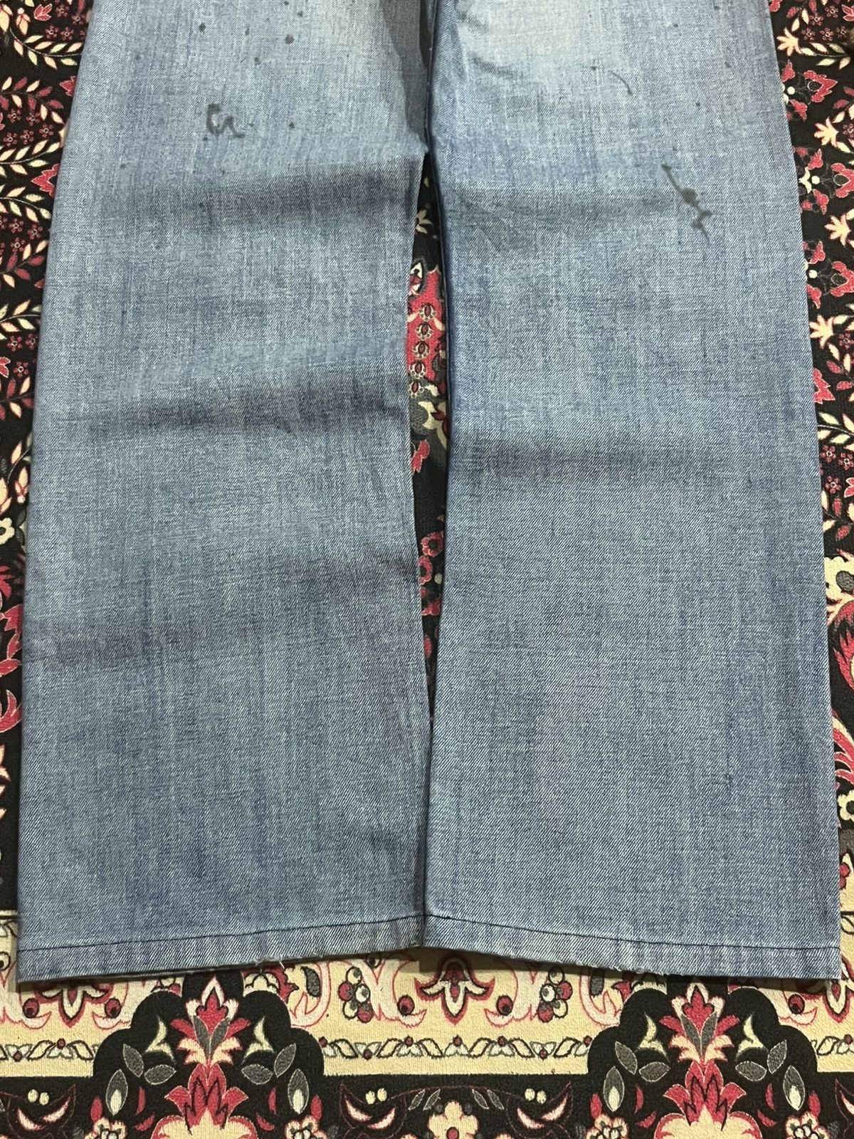 Diesel Vintage Diesel “Busky” Distressed Paint Splat Loose Fit Jean Size US 31 - 13 Thumbnail