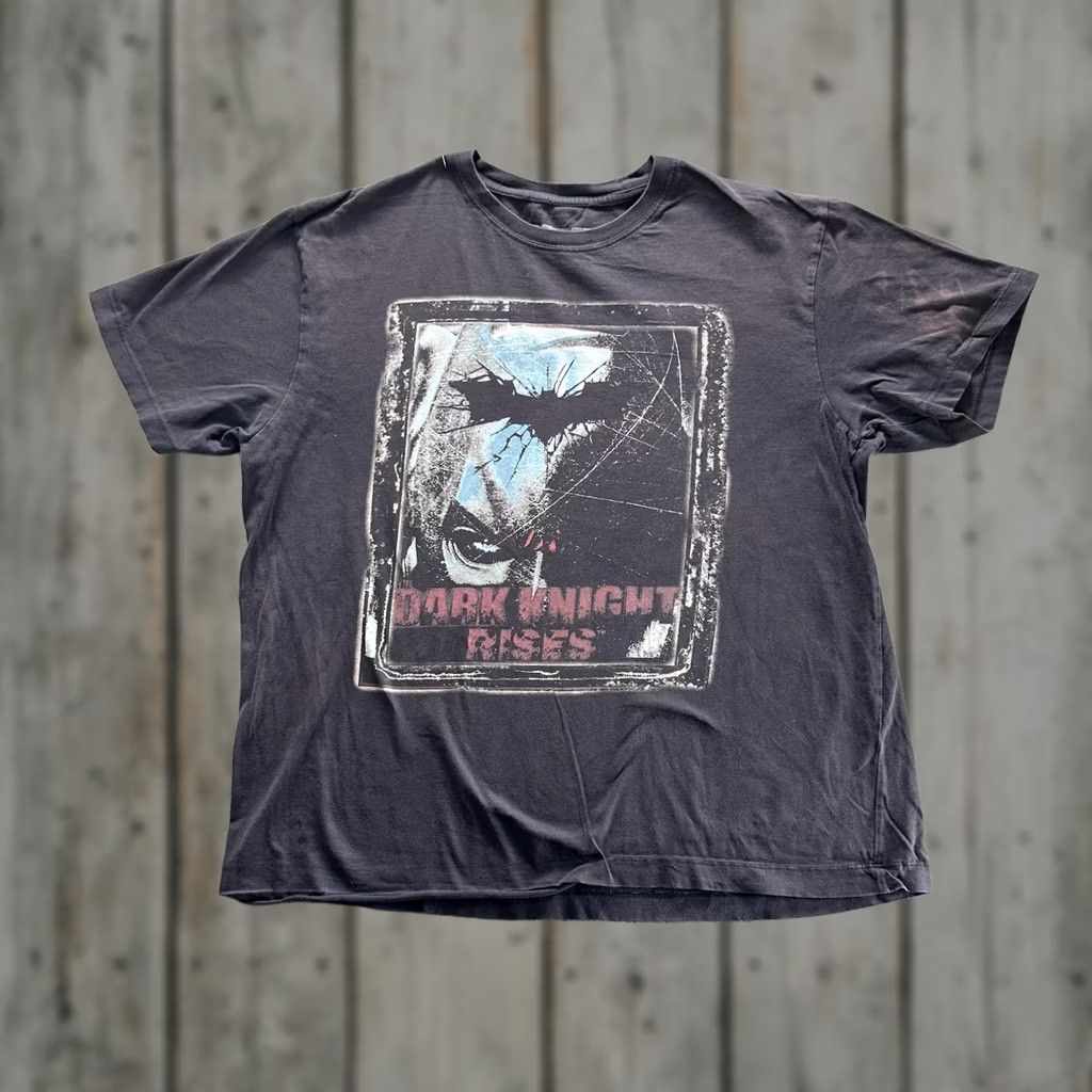 Vintage VINTAGE? No. Red Tape Dark Knight Rises Shirt Mens XL Black Graphic Print Crew Neck Cotton Short Sleeve Size US XL / EU 56 / 4 - 1 Thumbnail