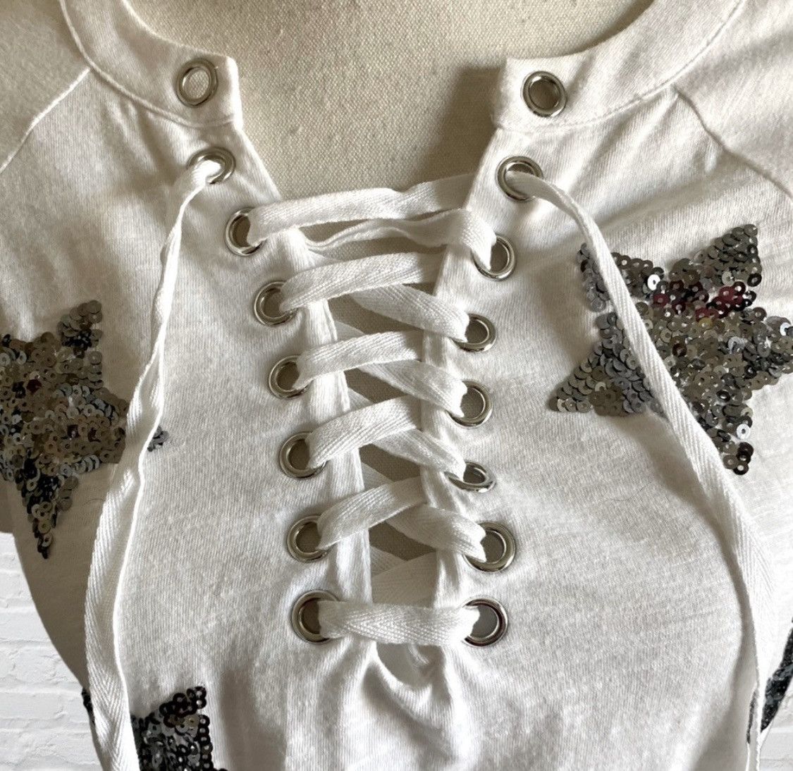 I.N.C INC INTERNATIONAL SEQUIN STAR EMBELLISHED LACE UP TOP SHIRT Size XS / US 0-2 / IT 36-38 - 8 Thumbnail