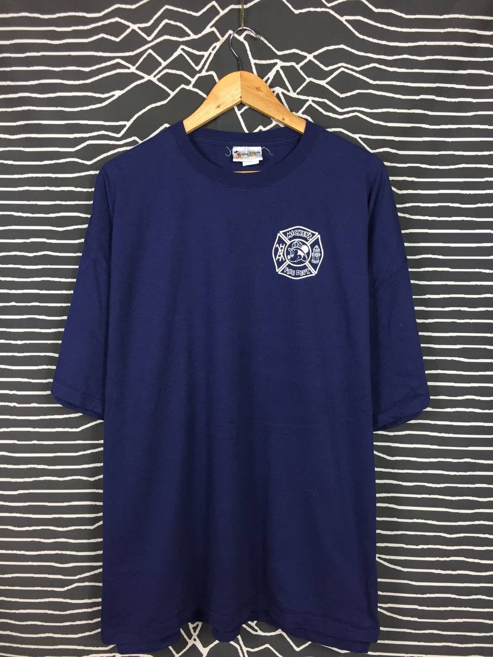 Cartoon Network Vtg Walt Disney World Mickey's Fire Department Cartoon Tee Size US XXL / EU 58 / 5 - 5 Thumbnail
