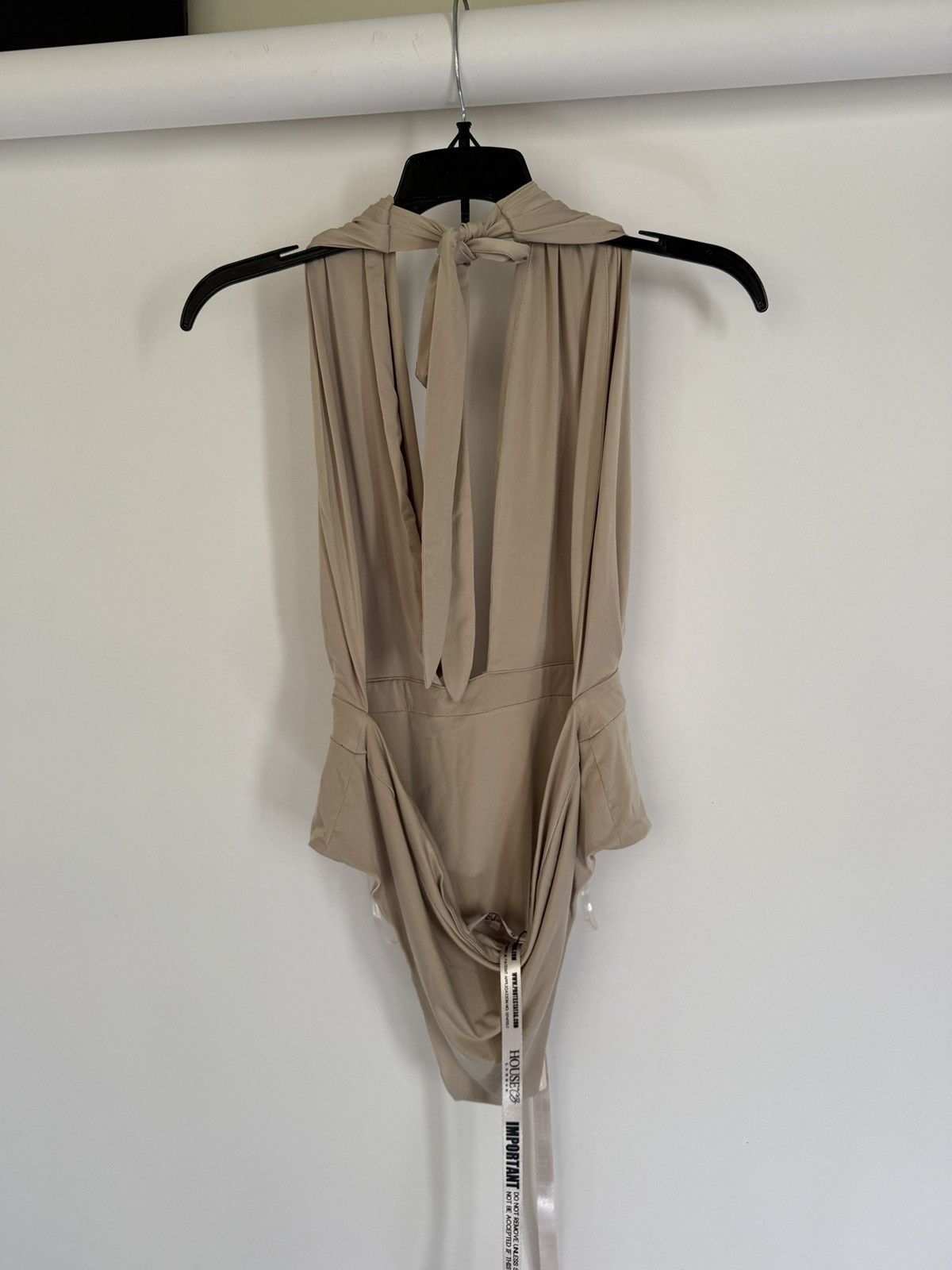 House of CB NWT House of CB One Piece Beige Bodysuit Size L / US 10 / IT 46 - 3 Thumbnail