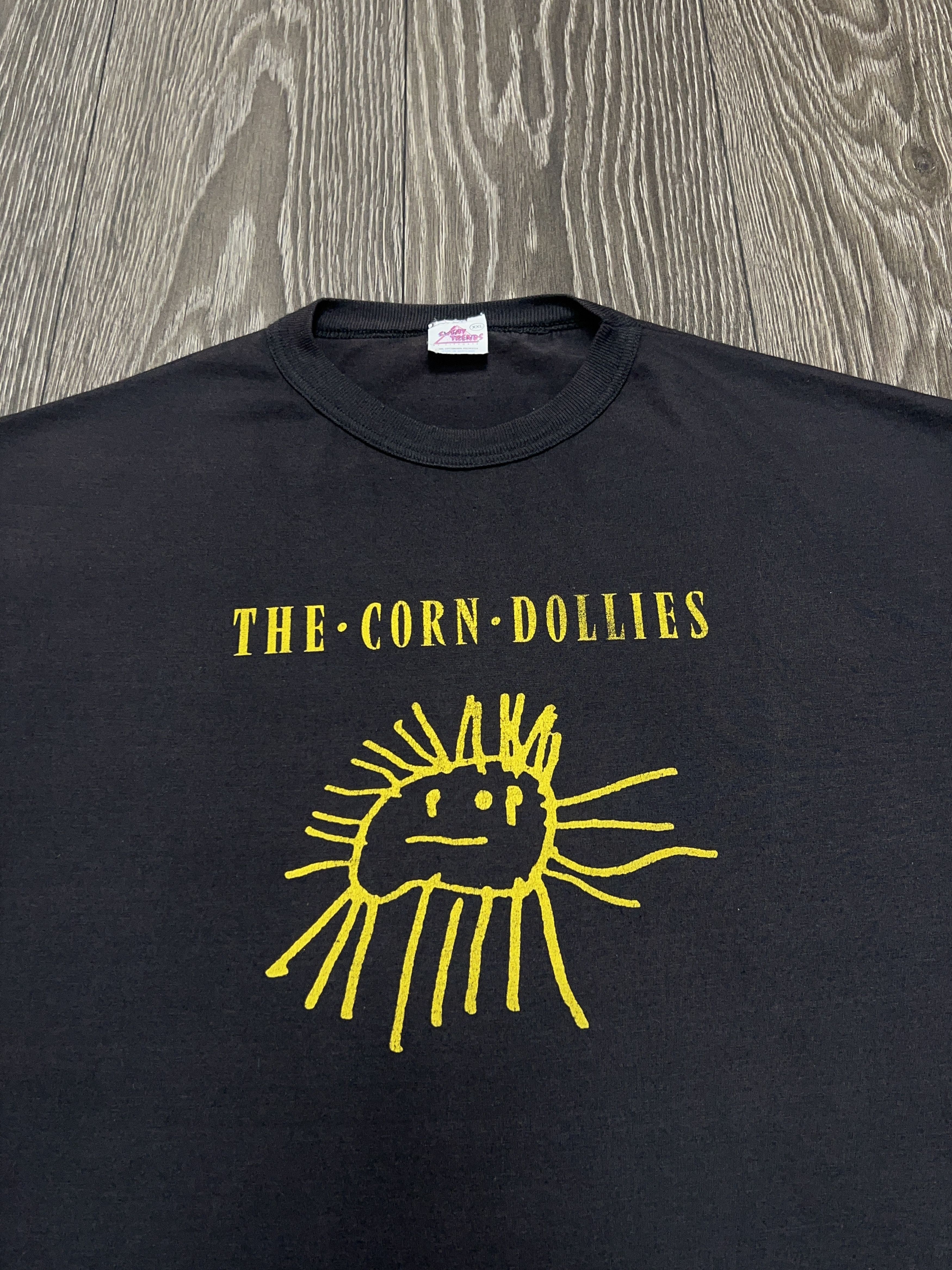 Vintage 1980s/1990s The Corn Dollies British Indie Band T Shirt Tee Size US XXL / EU 58 / 5 - 2 Thumbnail